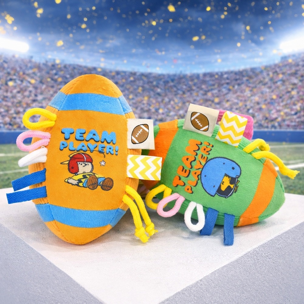 史努比拉扯玩具橄欖球