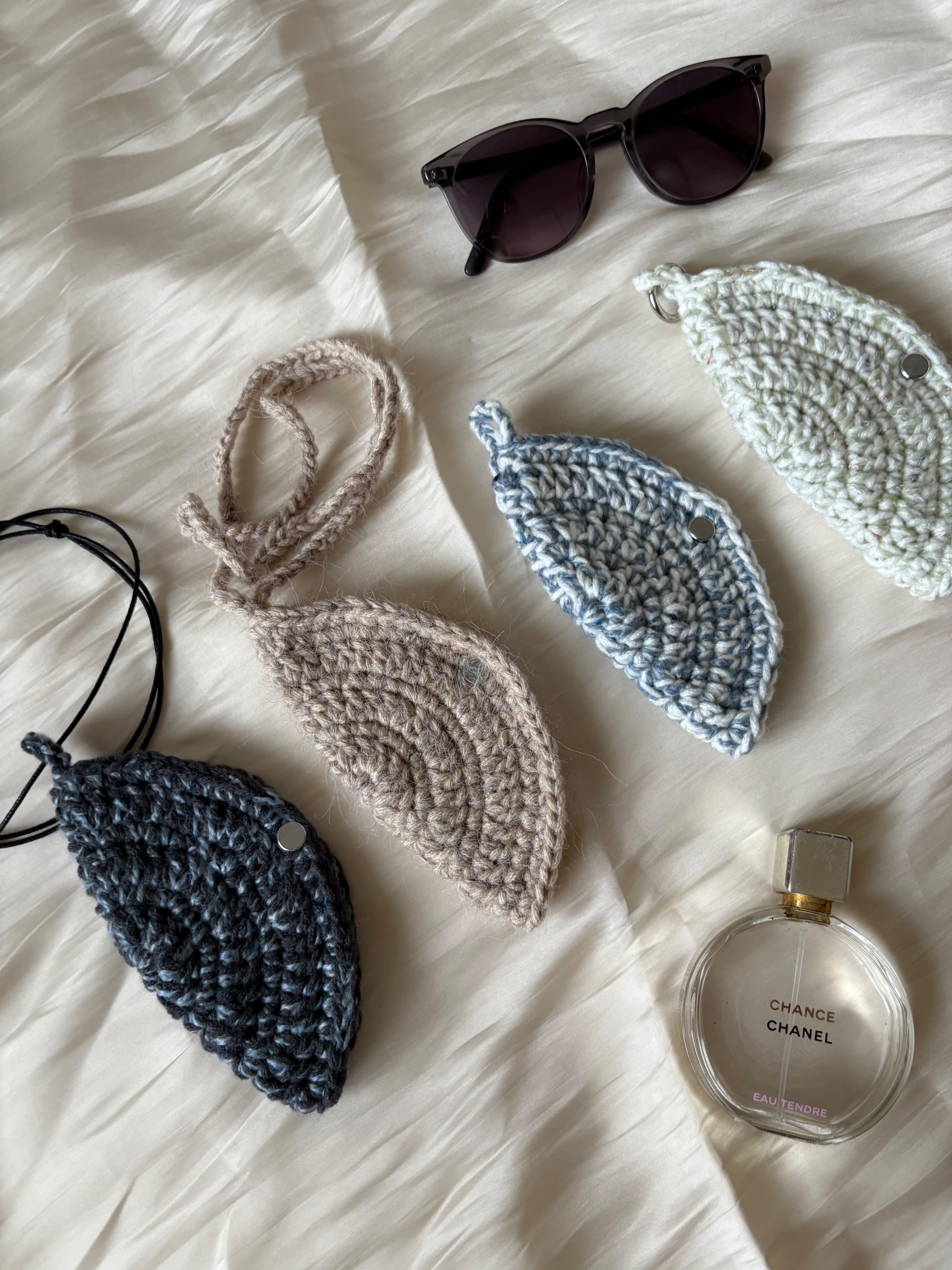 各色混搭柔韌眼鏡包👓（附彈簧扣及皮繩）