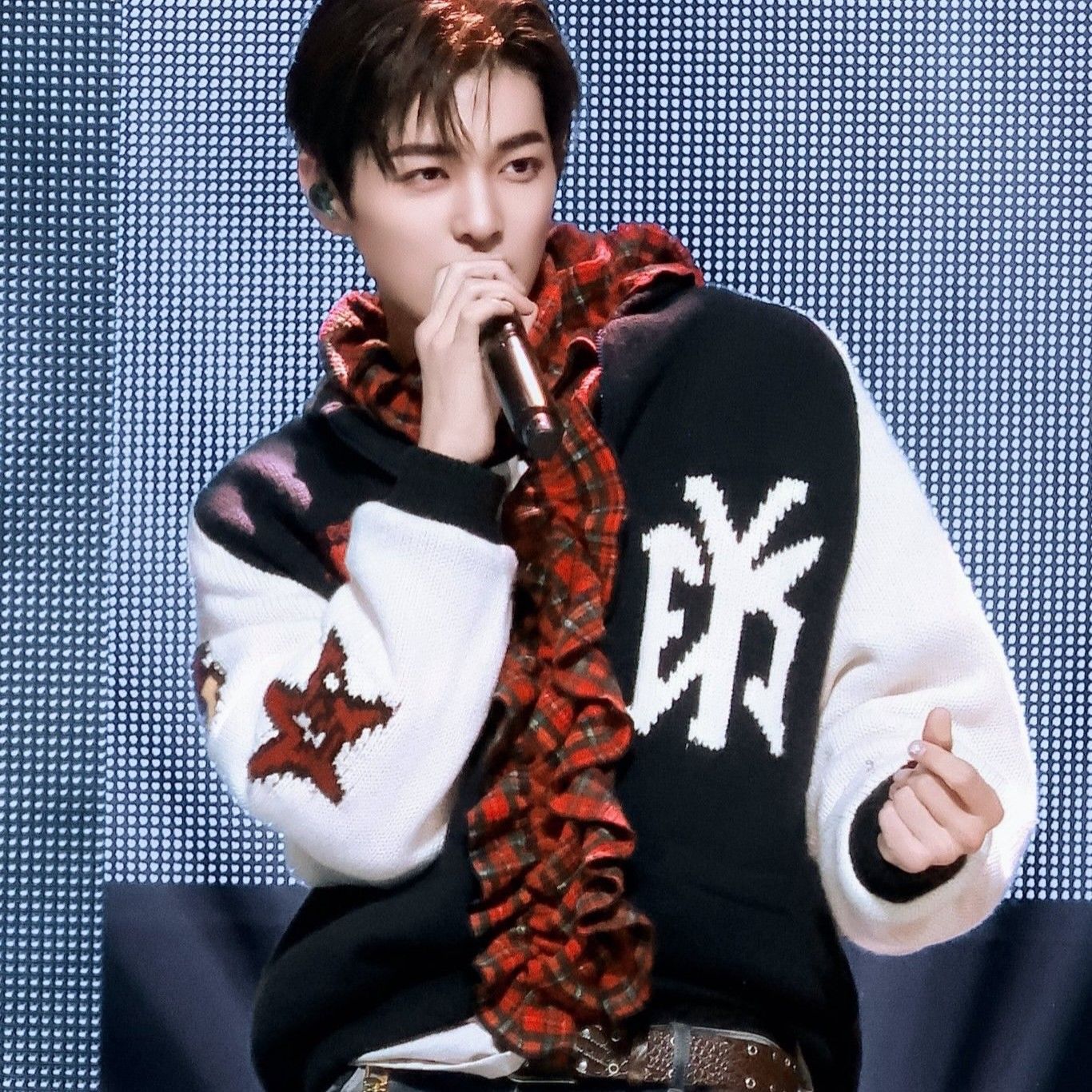 📍Chilling Bubble | eireve 雙面針織帽+荷葉邊圍巾 韓國品牌代購