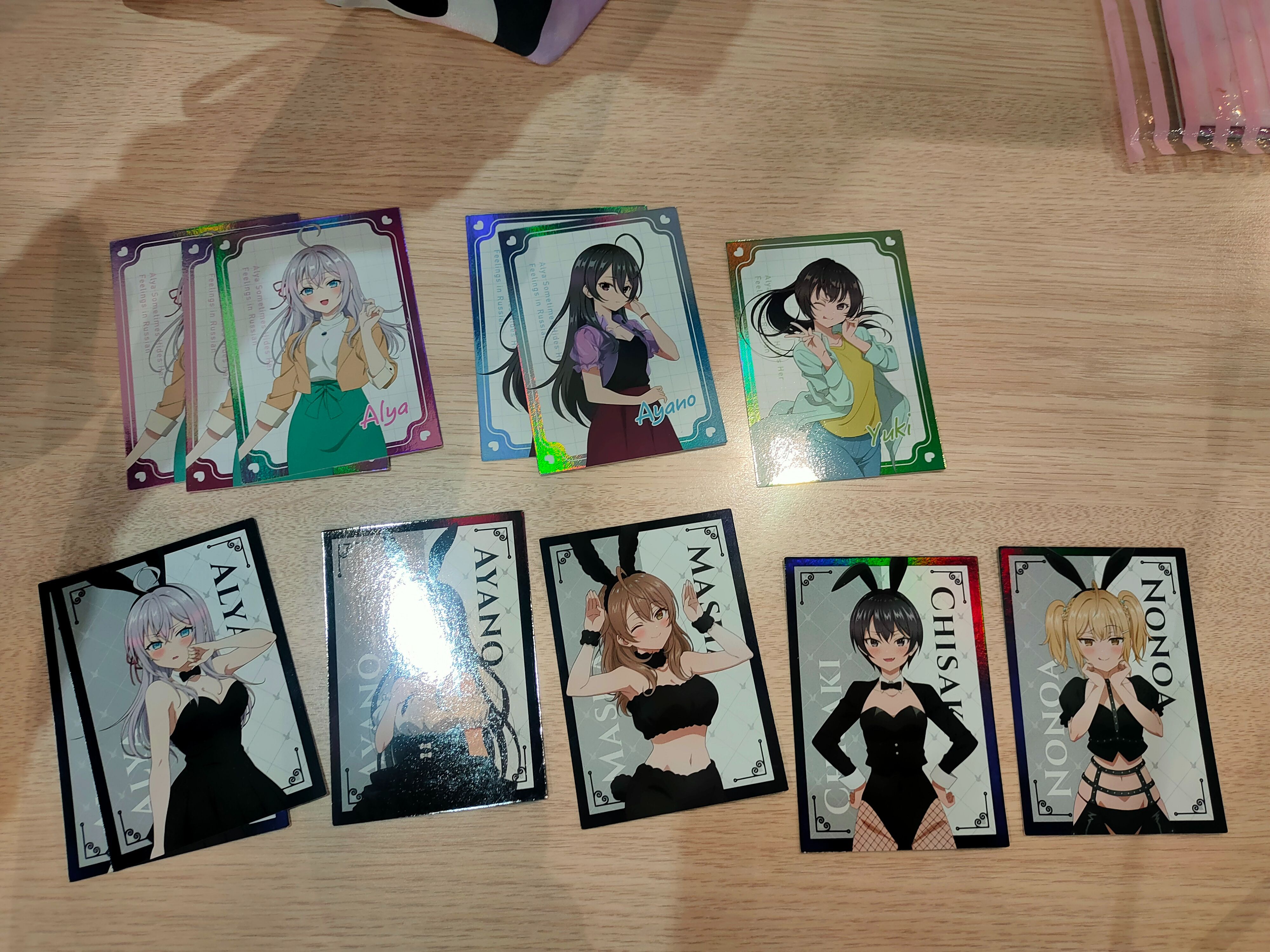 不時輕聲地以俄語遮羞的鄰座艾莉同學 小卡