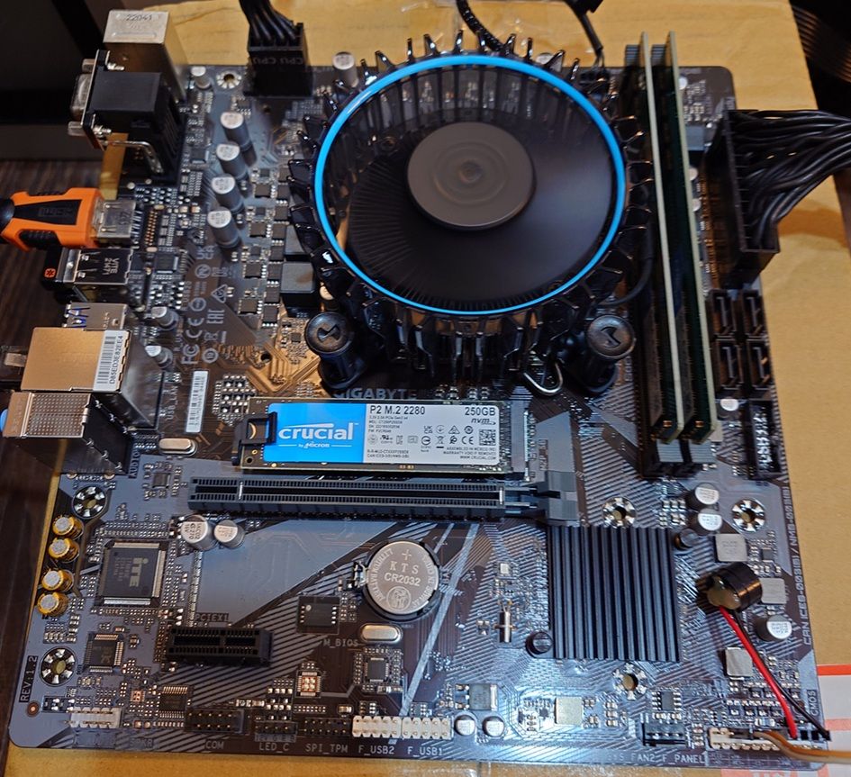 INTEL 第12代電腦零件一組