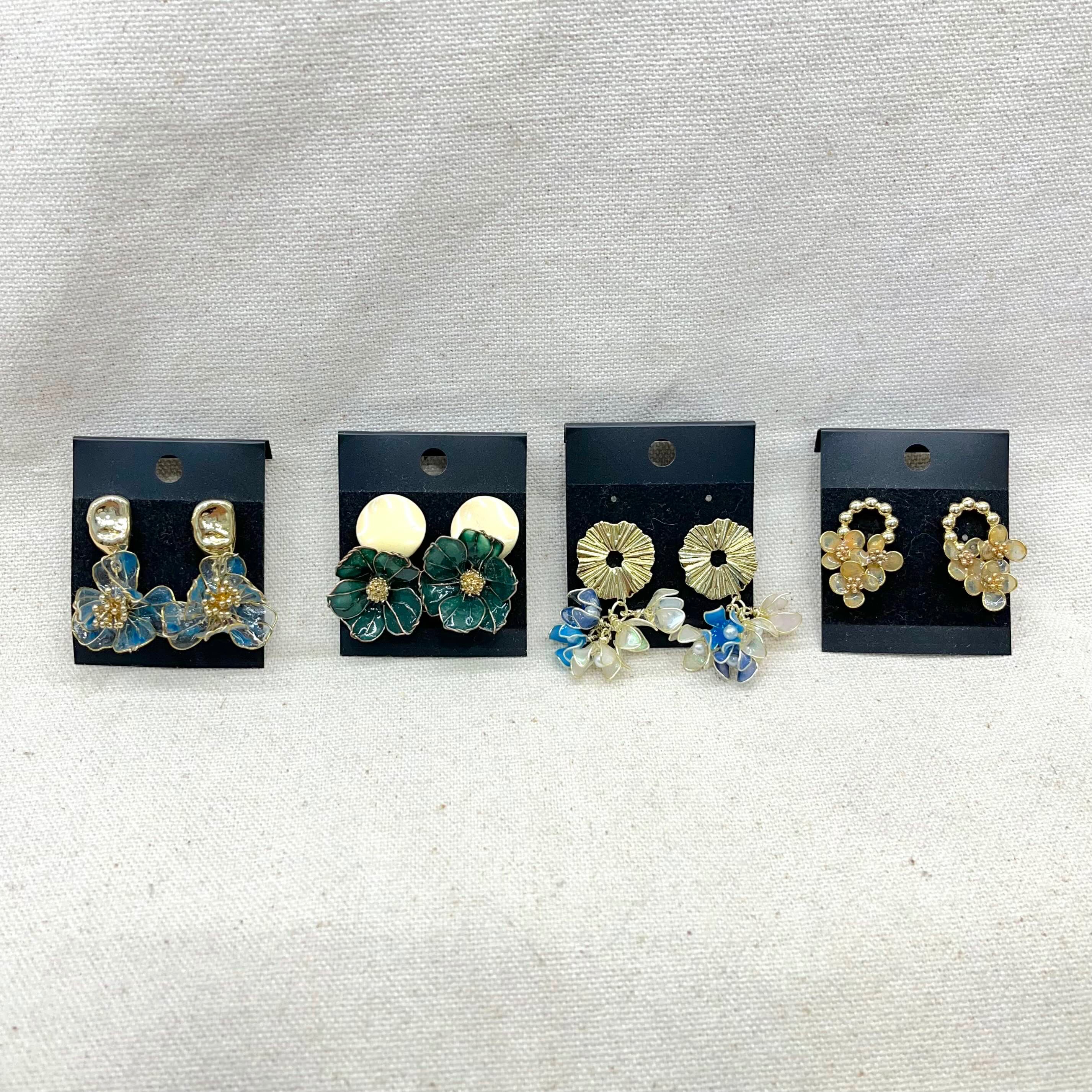 䒟妮絲手作-水晶花金屬造型手作耳針耳環