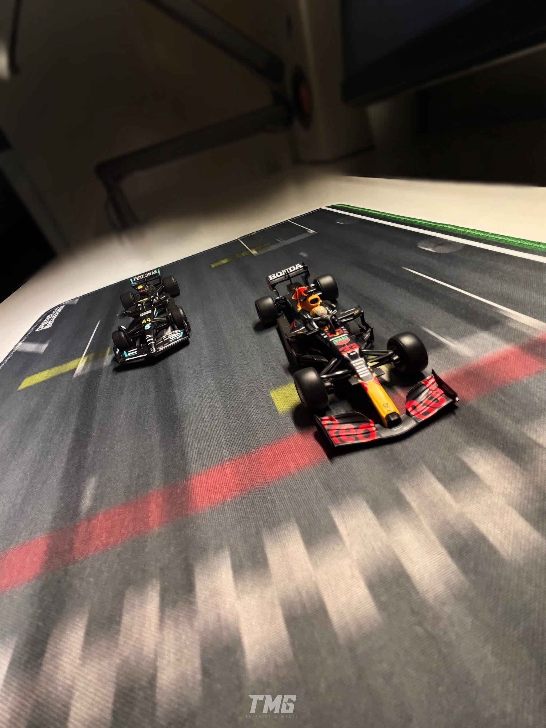 Dream Customs Motion Series 衝線動態 桌面場景滑鼠墊 S5F-（RACE）