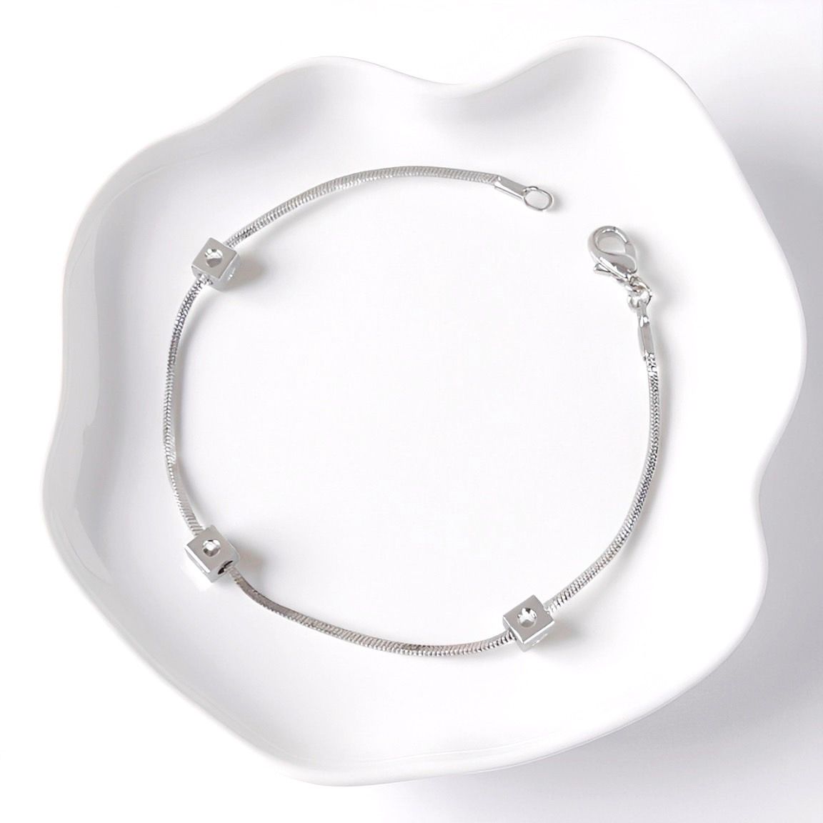 【Angely】簡約方塊造型手鍊(享盒裝服務)|百搭 簡約 獨特 生日禮物 情人禮物 女生禮物 女友禮物