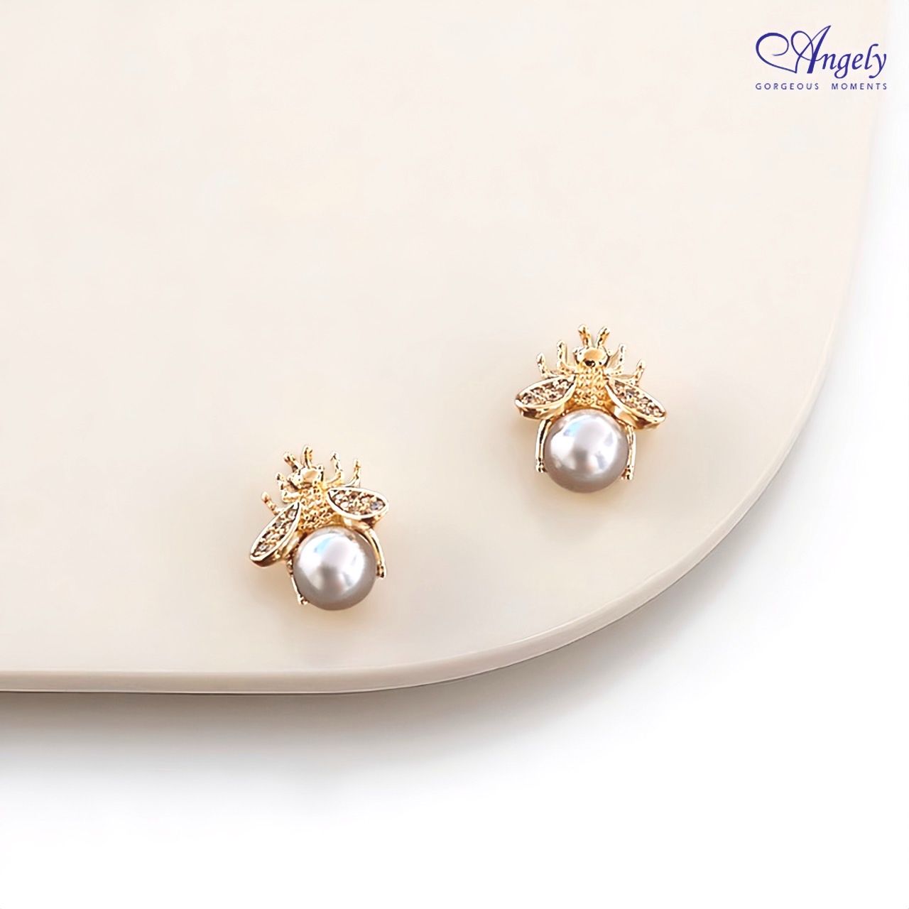 【Angely】法式珍愛 蜜蜂造型耳環(享盒裝服務)|日常 氣質 精緻 生日禮物 情人禮物 女生禮物 女友禮物