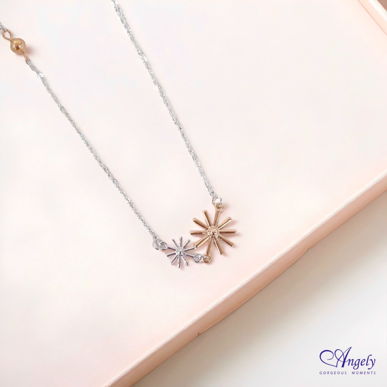 【Angely】設計感金銀太陽造型項鍊(享盒裝服務)|設計感 簡約 優雅 生日禮物 情人禮物 女生禮物 職場穿搭
