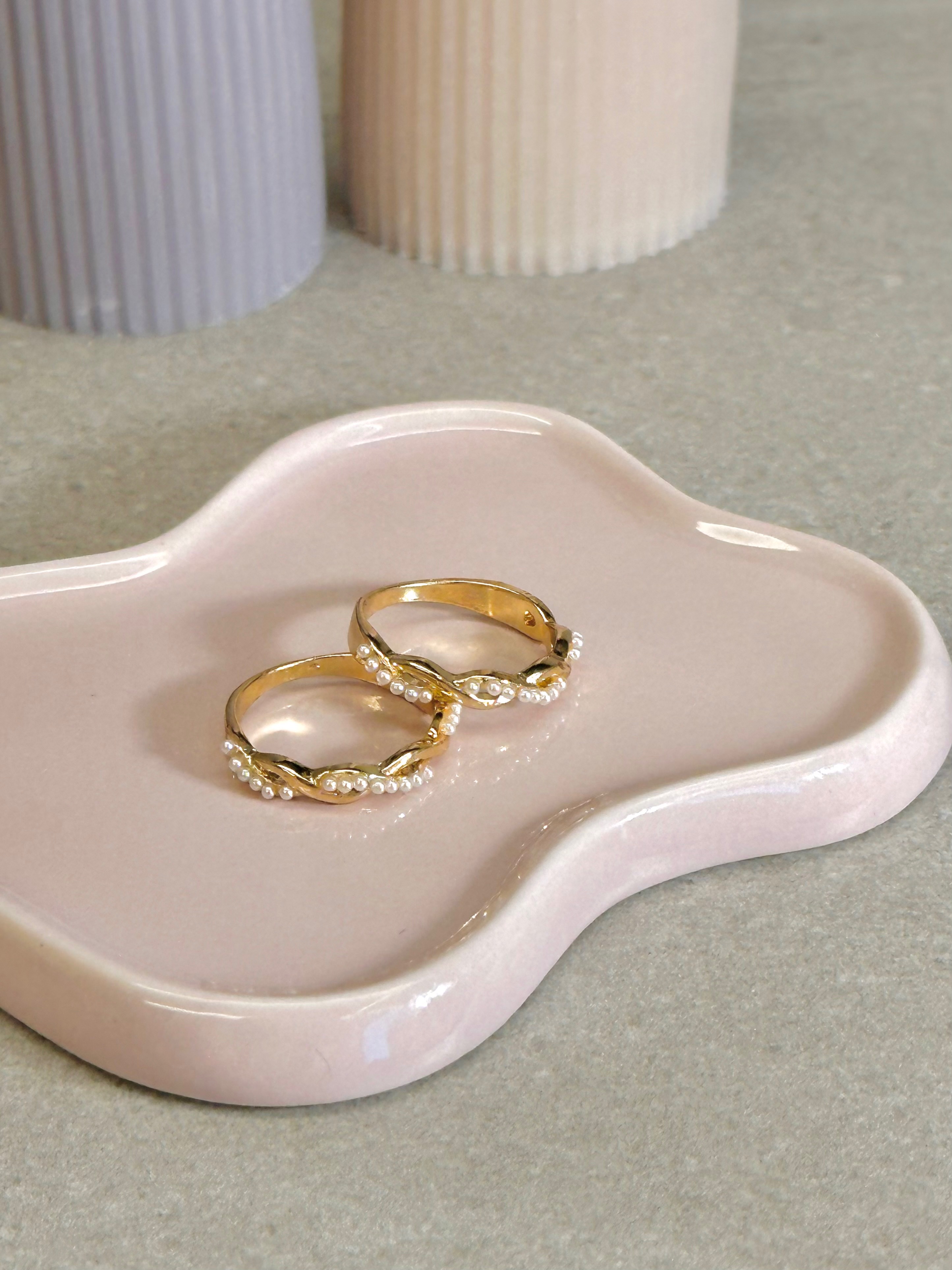 交織珍珠 金色 戒指一枚