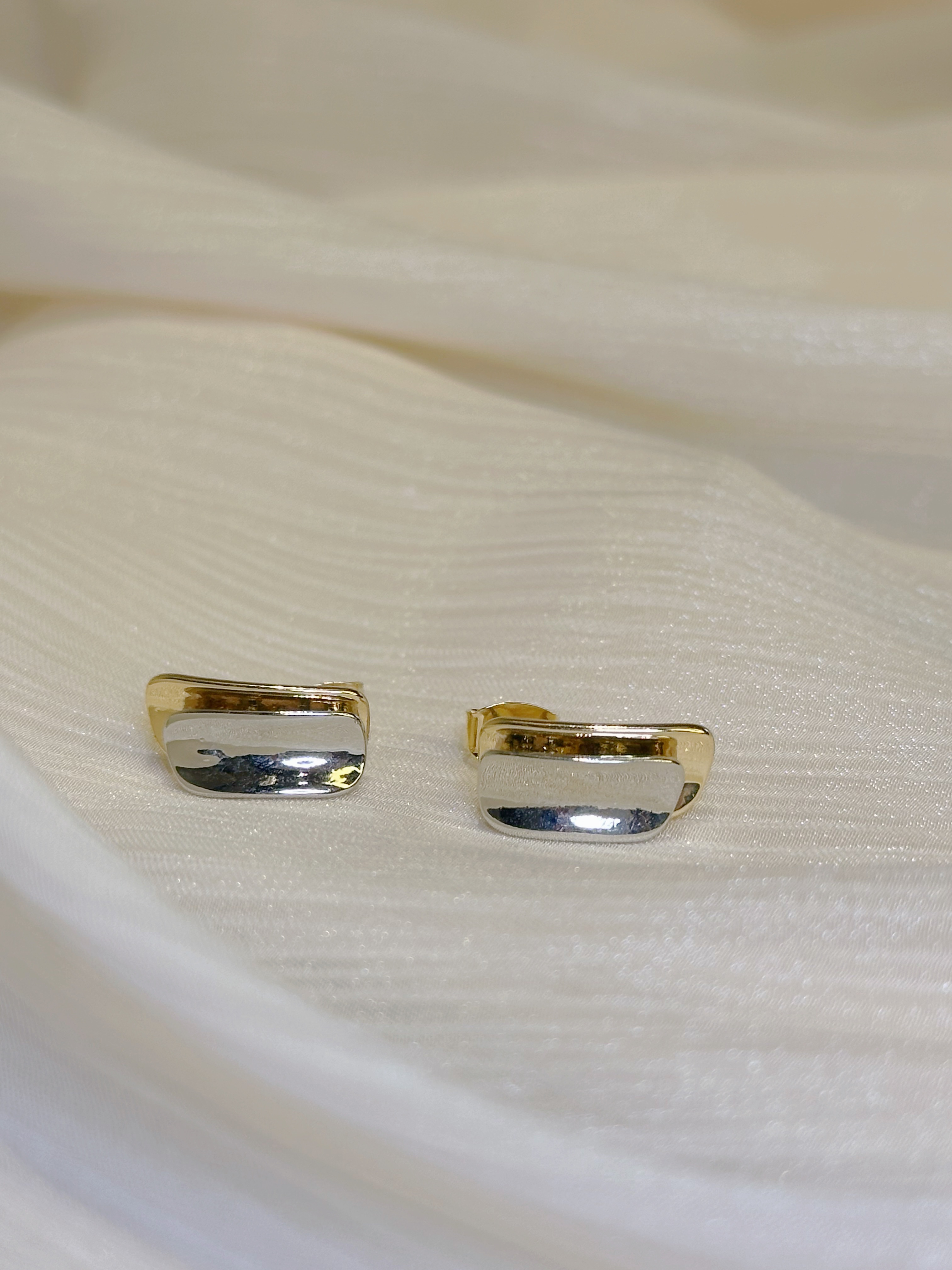 岩層 耳針式耳環一對