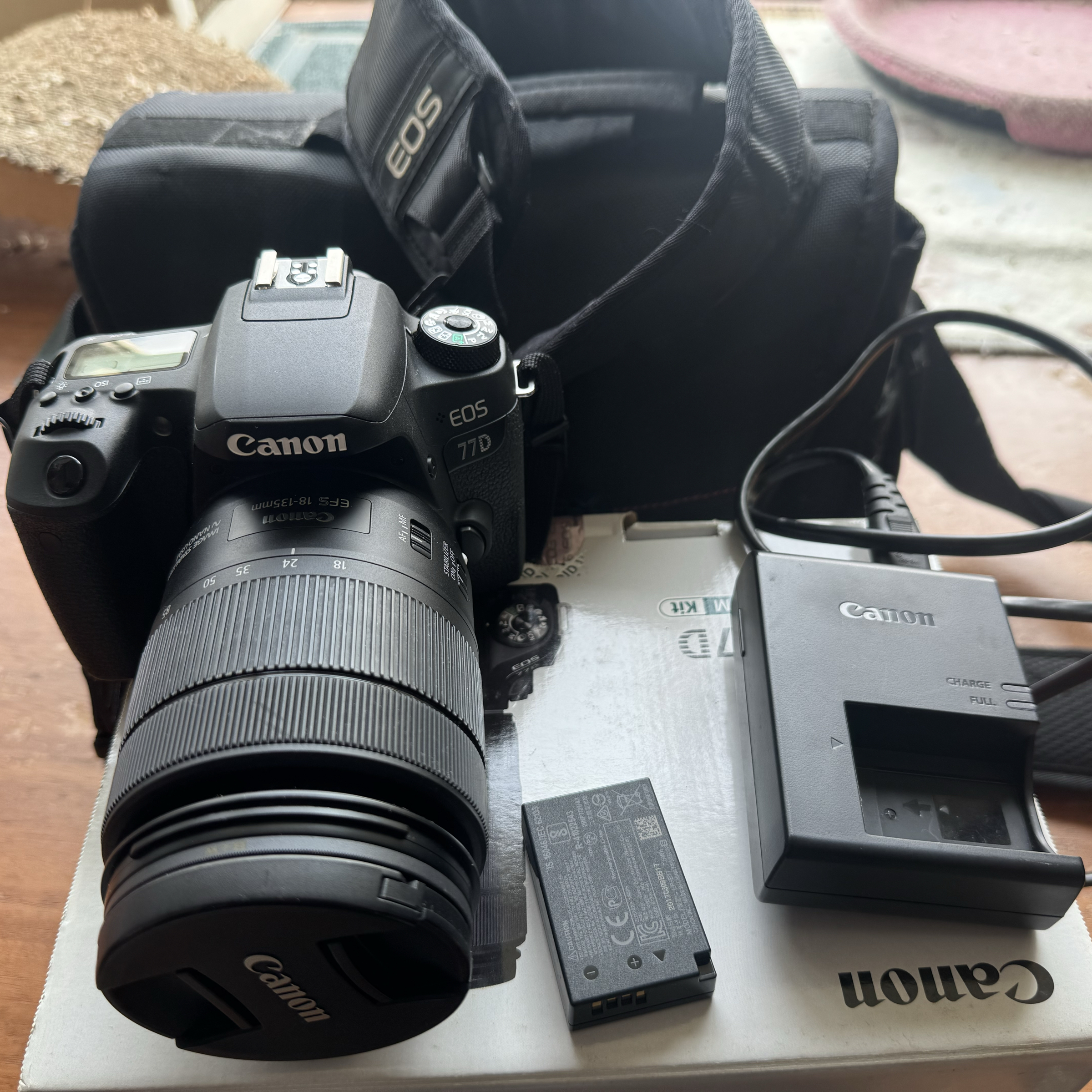 Canon 77D