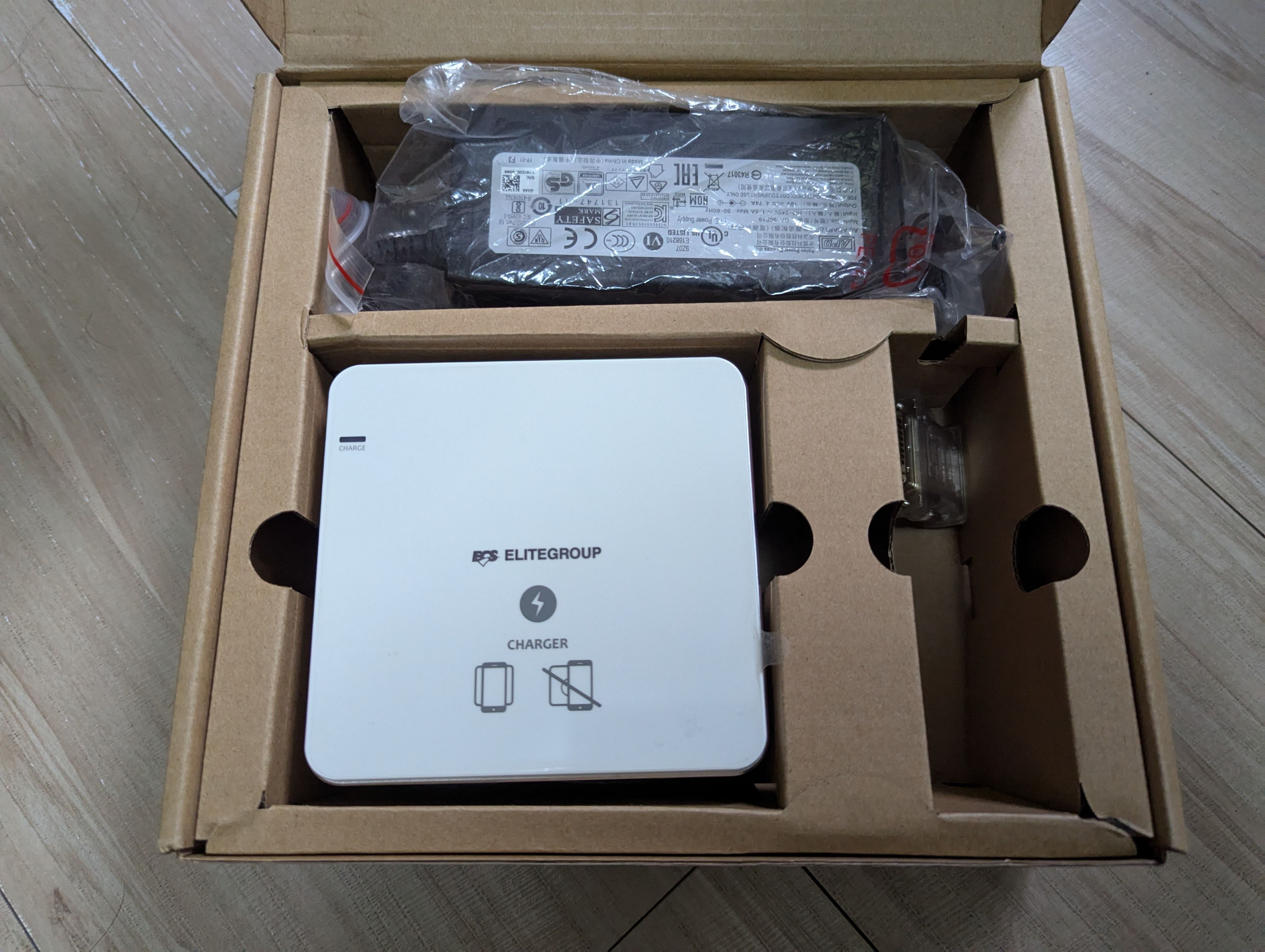 Mini PC- ECS SKM-U mPC