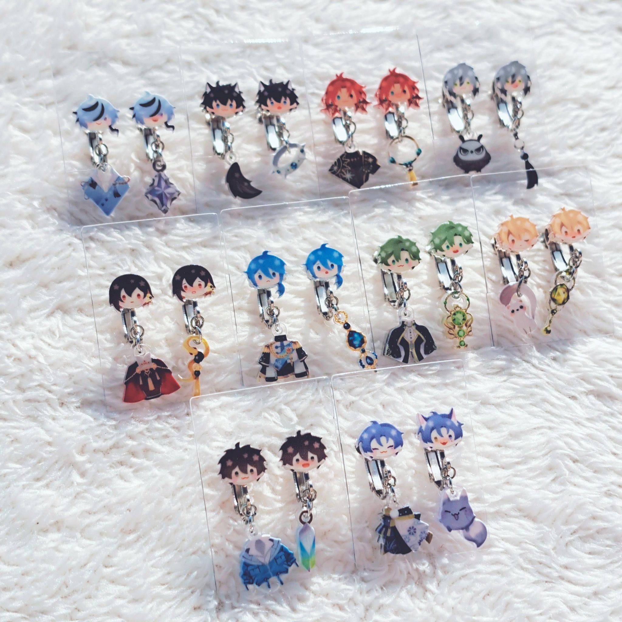 【新世界狂歡】壓克力耳環