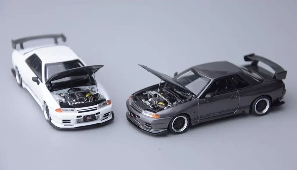 Focal Horizon Nissan Skyline GTR R32 Top Secret 灰＆白