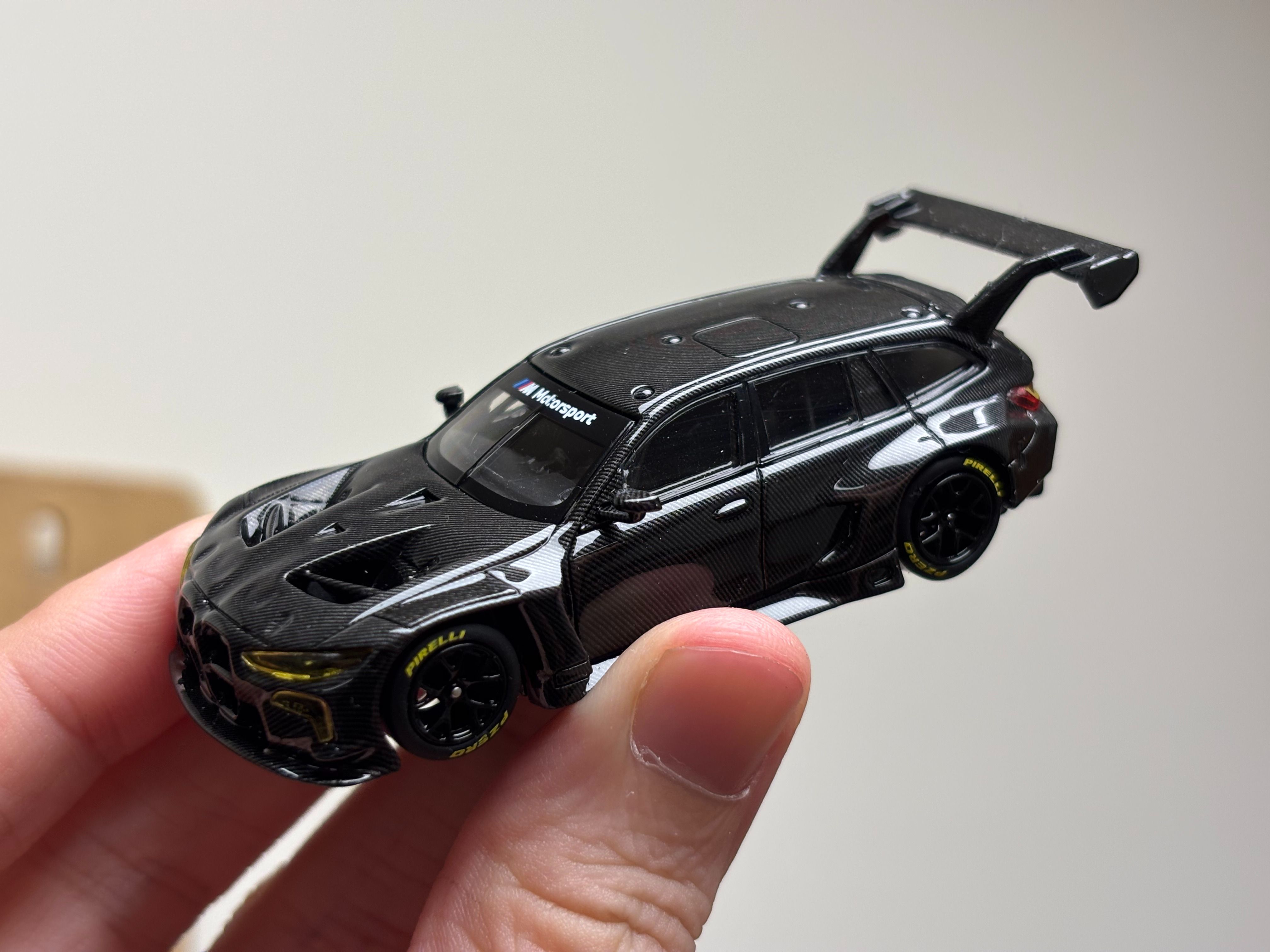 Mysterious 全碳纖維車組