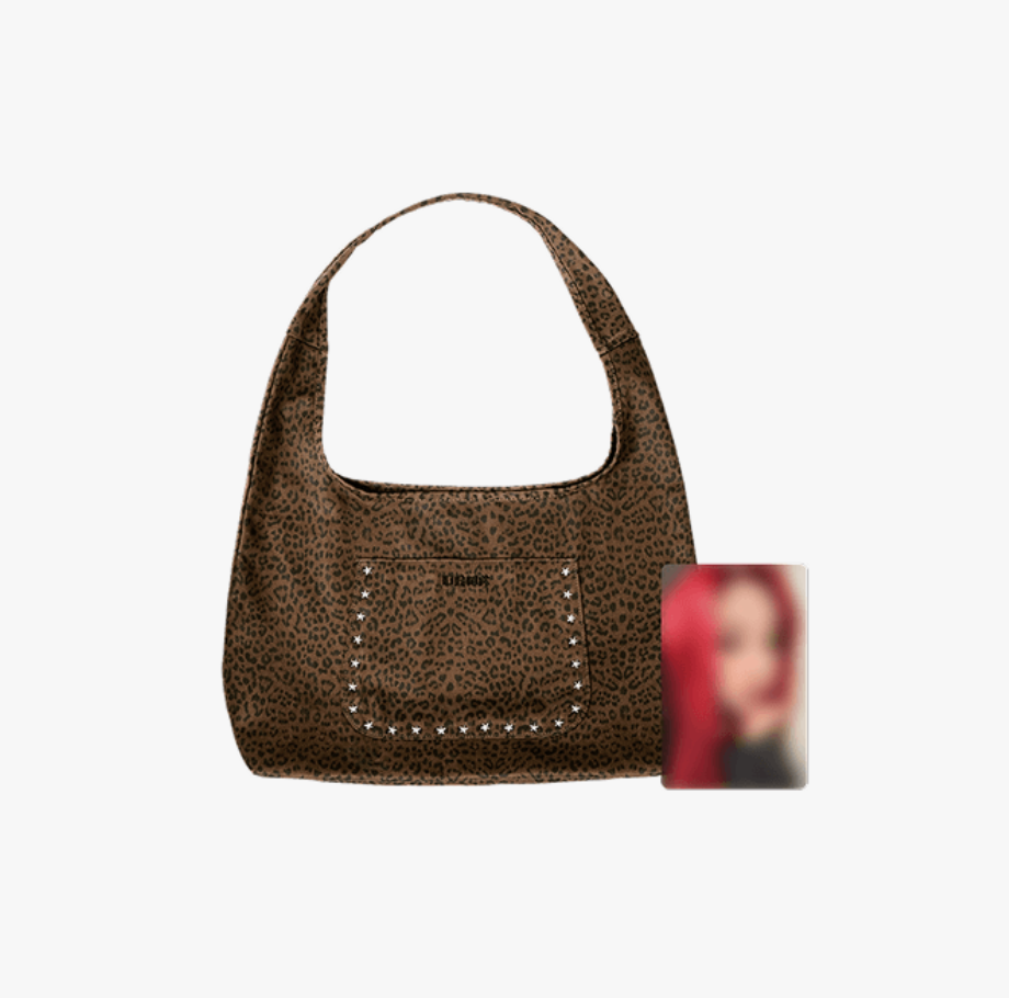 Aespa 肩包+自選成員小卡 $1880（點擊圖片看尺寸）