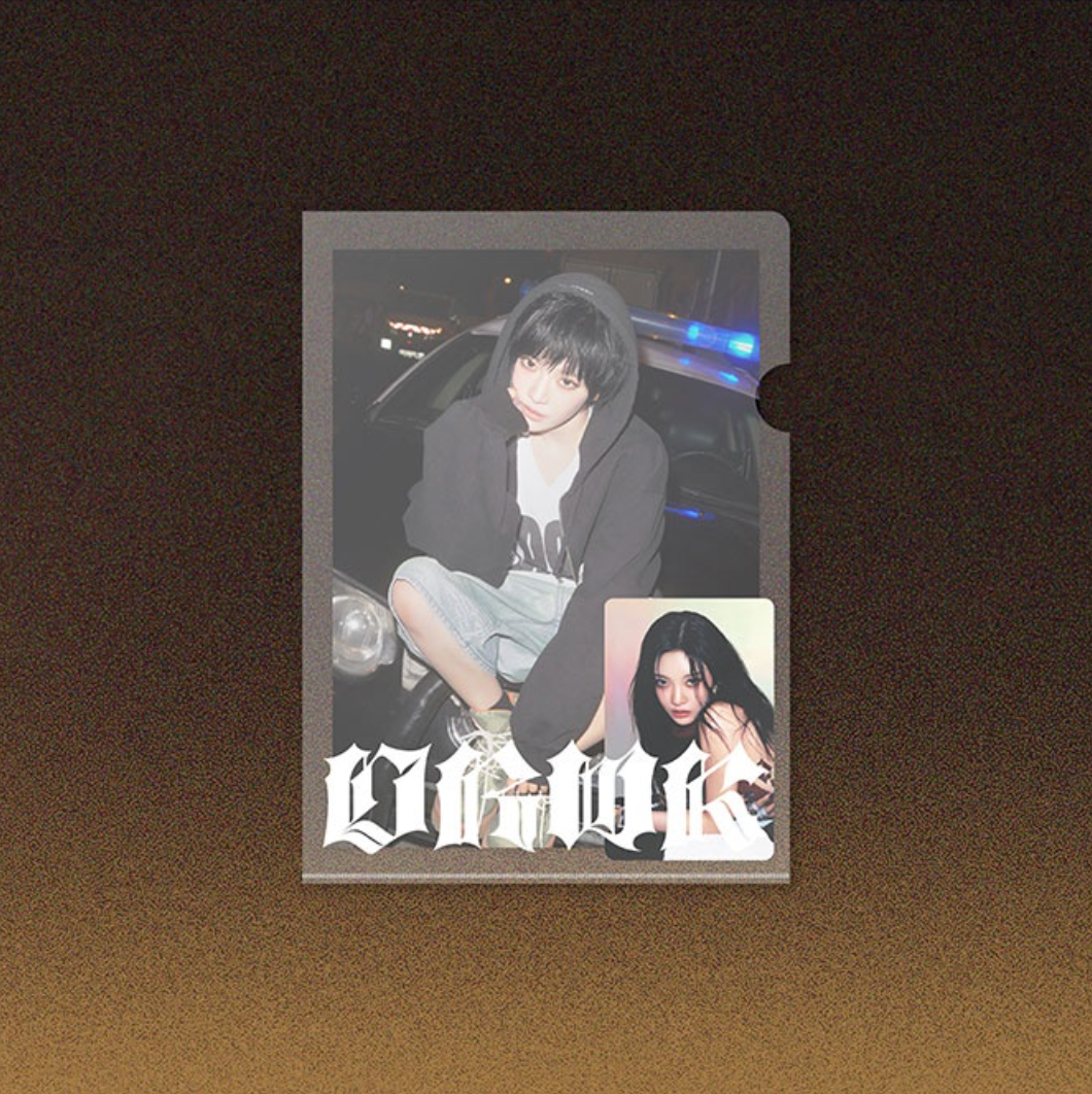 Aespa 明信片+L型夾+相片卡套組 $480（點擊圖片看尺寸）