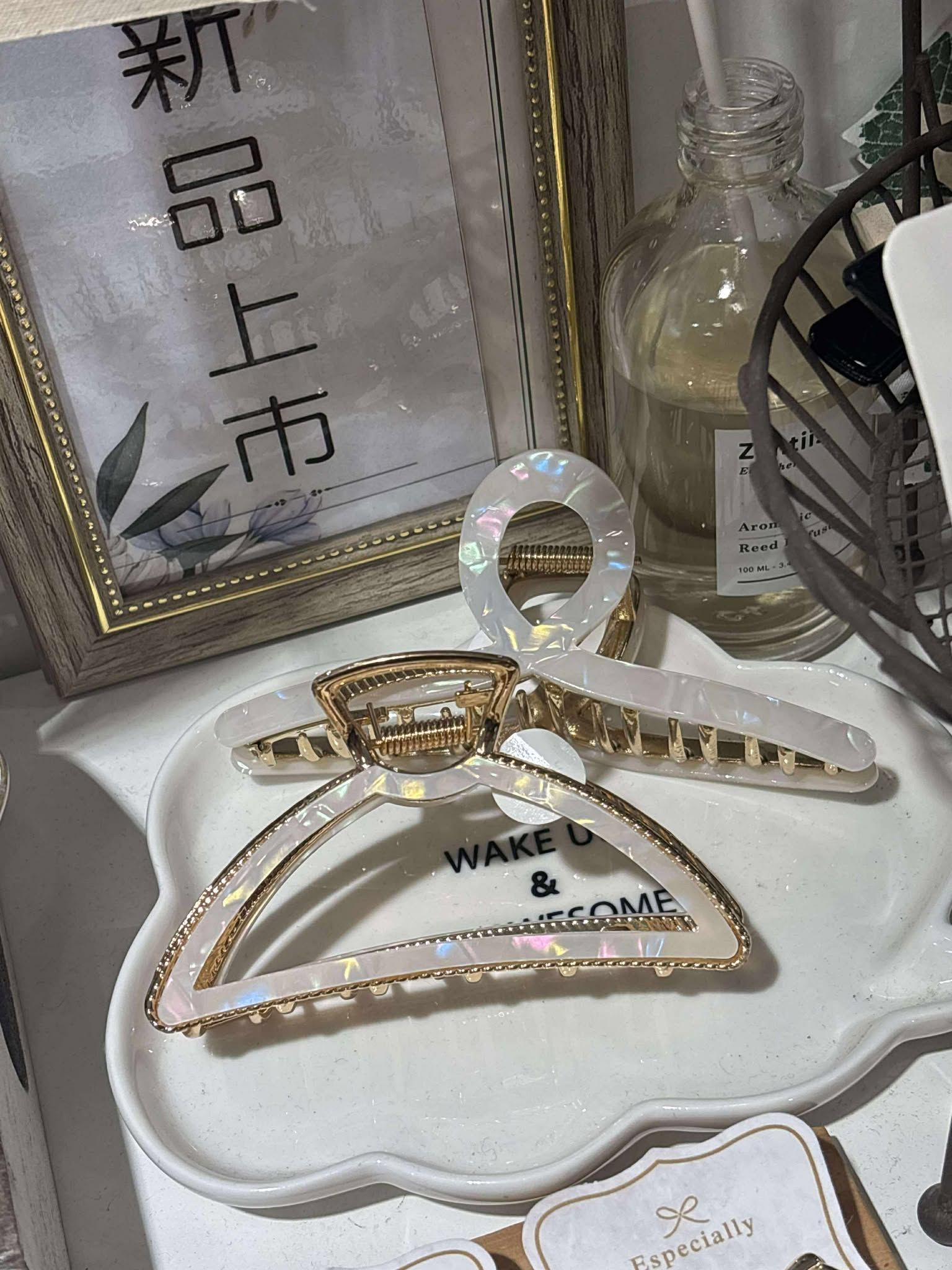 ✨𝕀ℕ𝕊 東大門同款 人魚姬 高級琉璃感金屬鯊魚夾 ✨