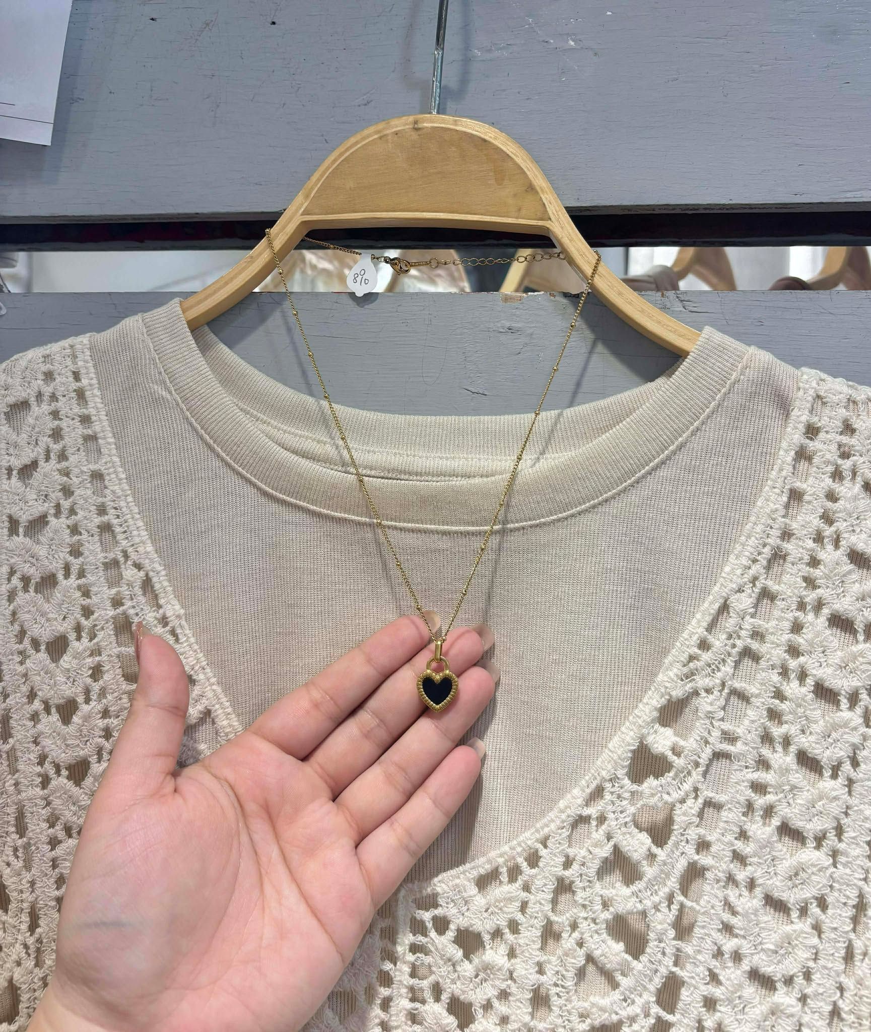 𝕊𝕡𝕖𝕔𝕚𝕒𝕝 𝔻𝔼ℂ. 溫柔雙面愛心 黑白質感鈦鋼項鍊 -  ɢᴏʟᴅᴇɴ （特別點點項鍊設計）