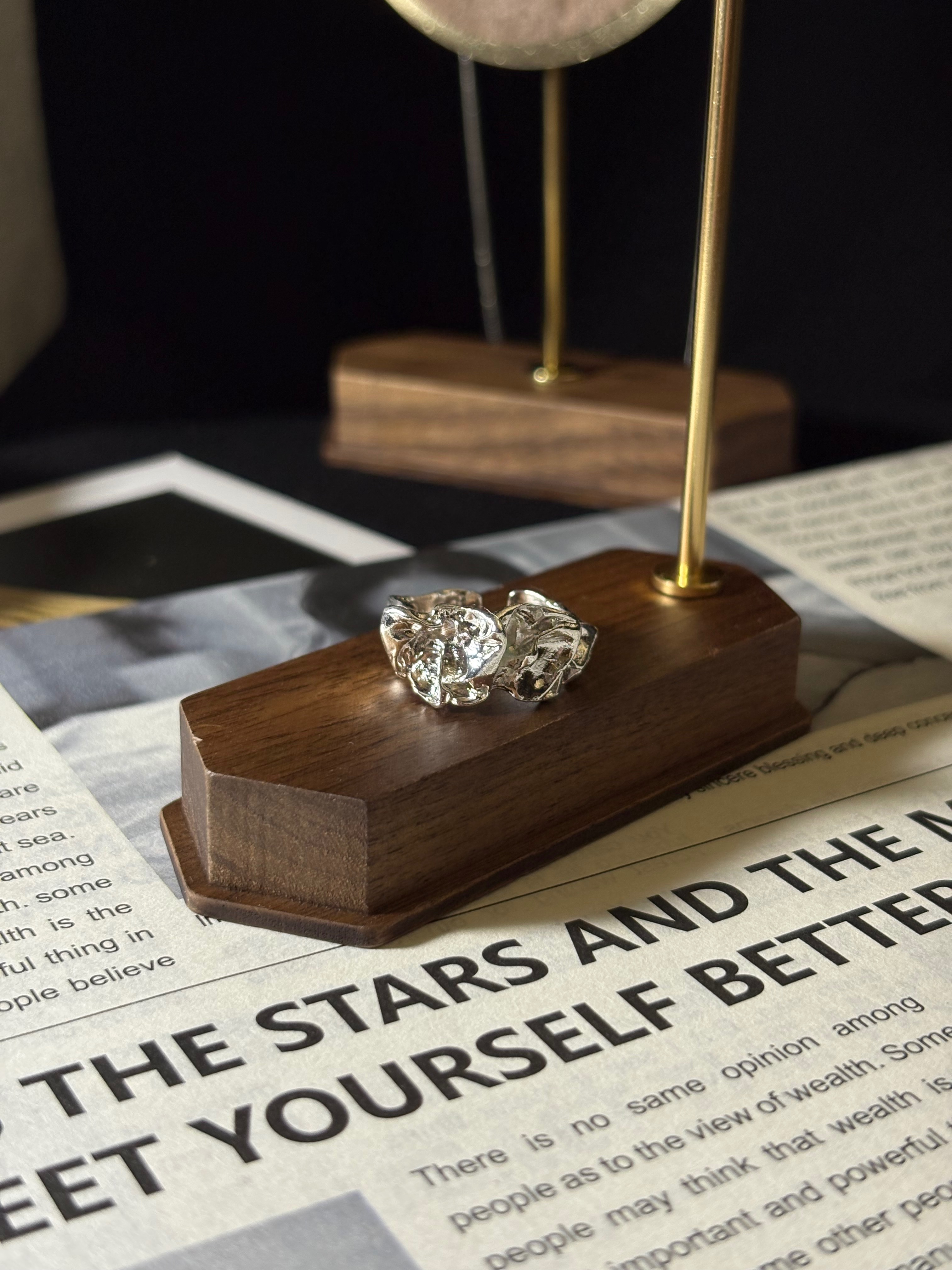 簡約皺摺百搭戒指