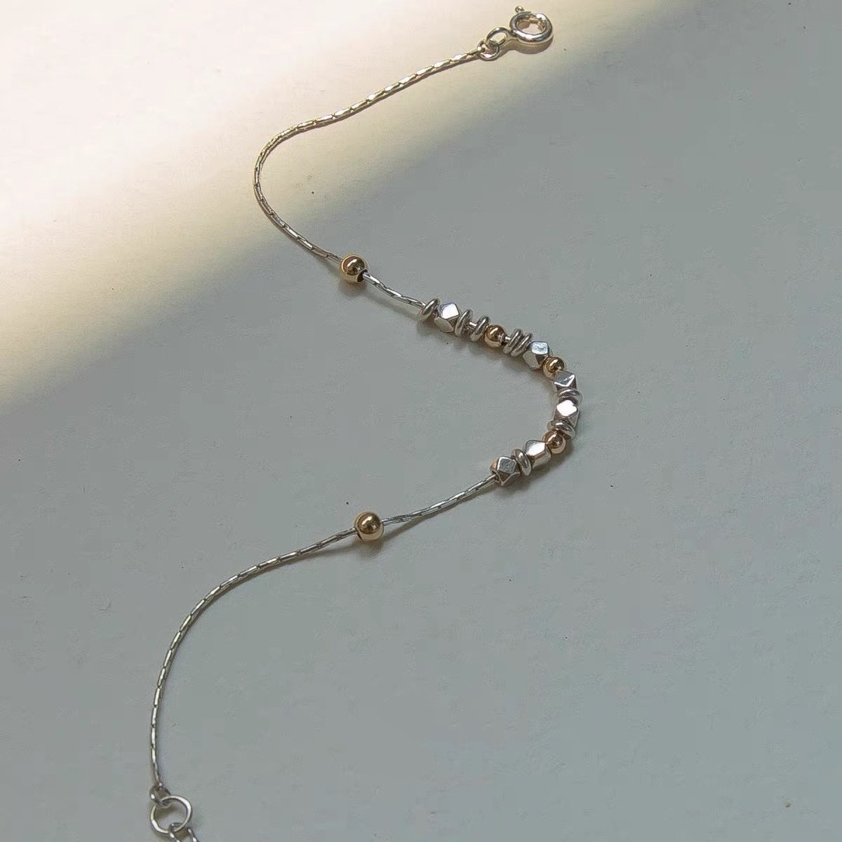 切面撞色銀珠手鍊