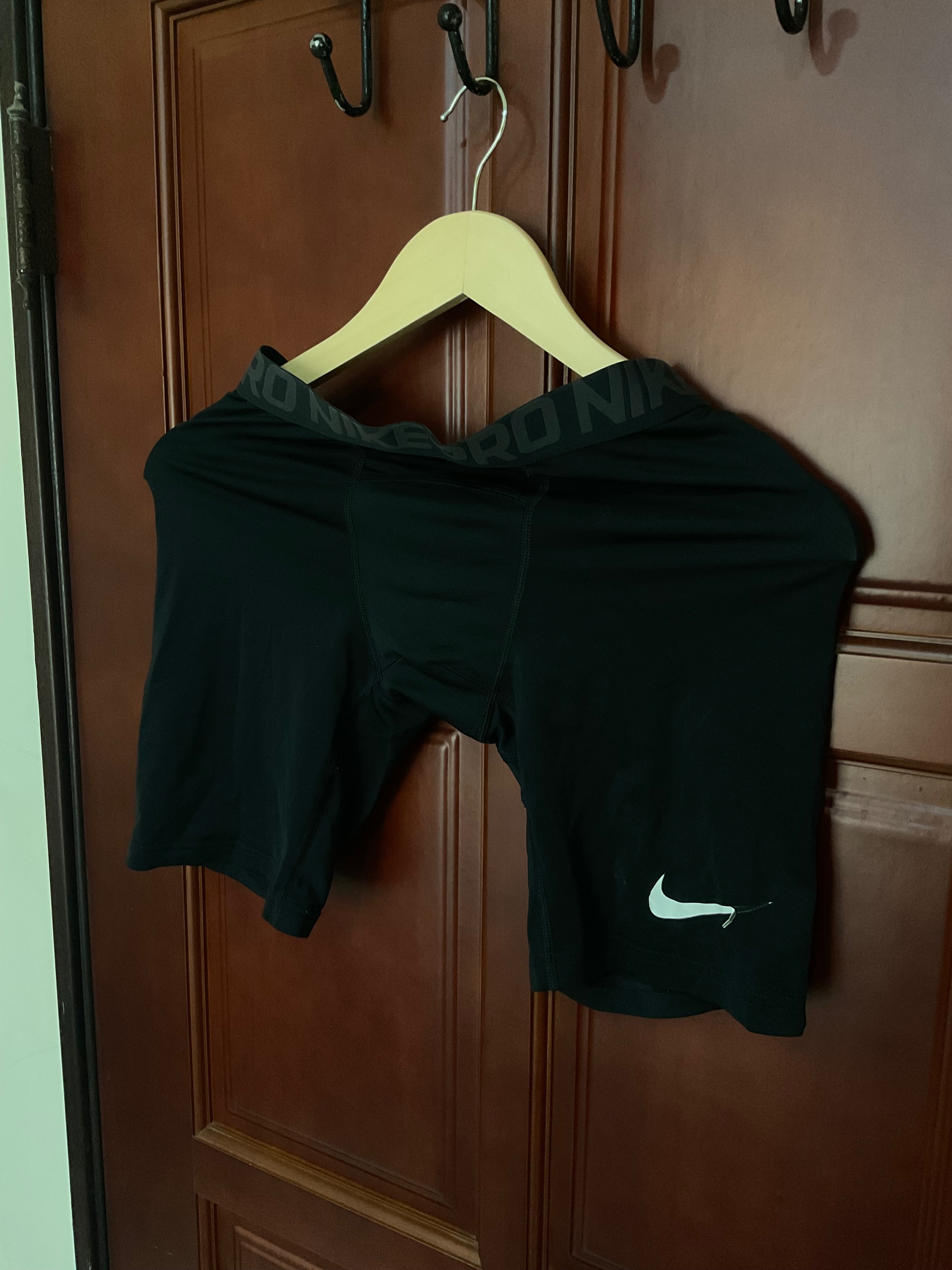 Nike 束褲