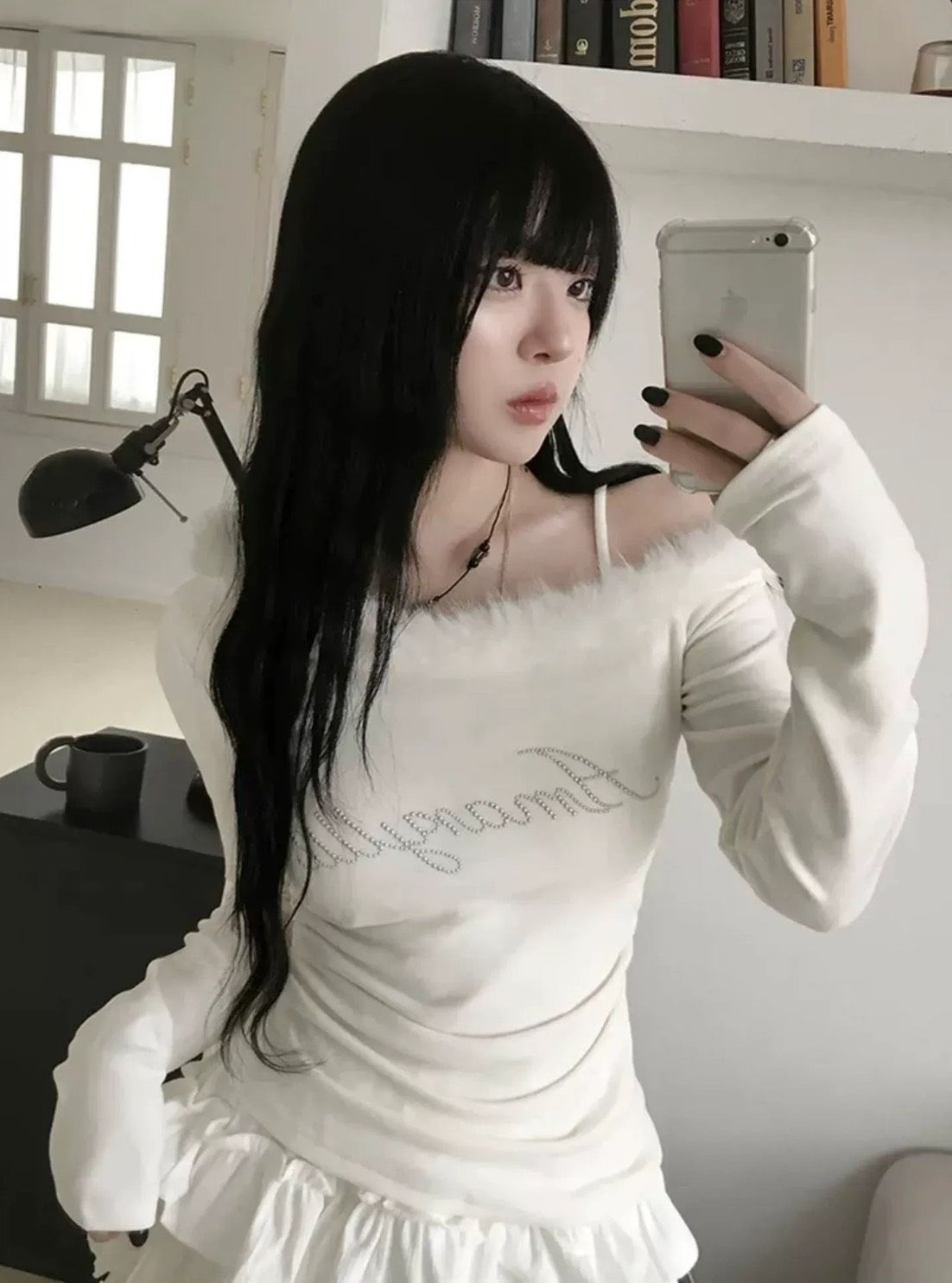 多款—韓系毛毛領燙鑽露肩長袖+୨୧ ̊。