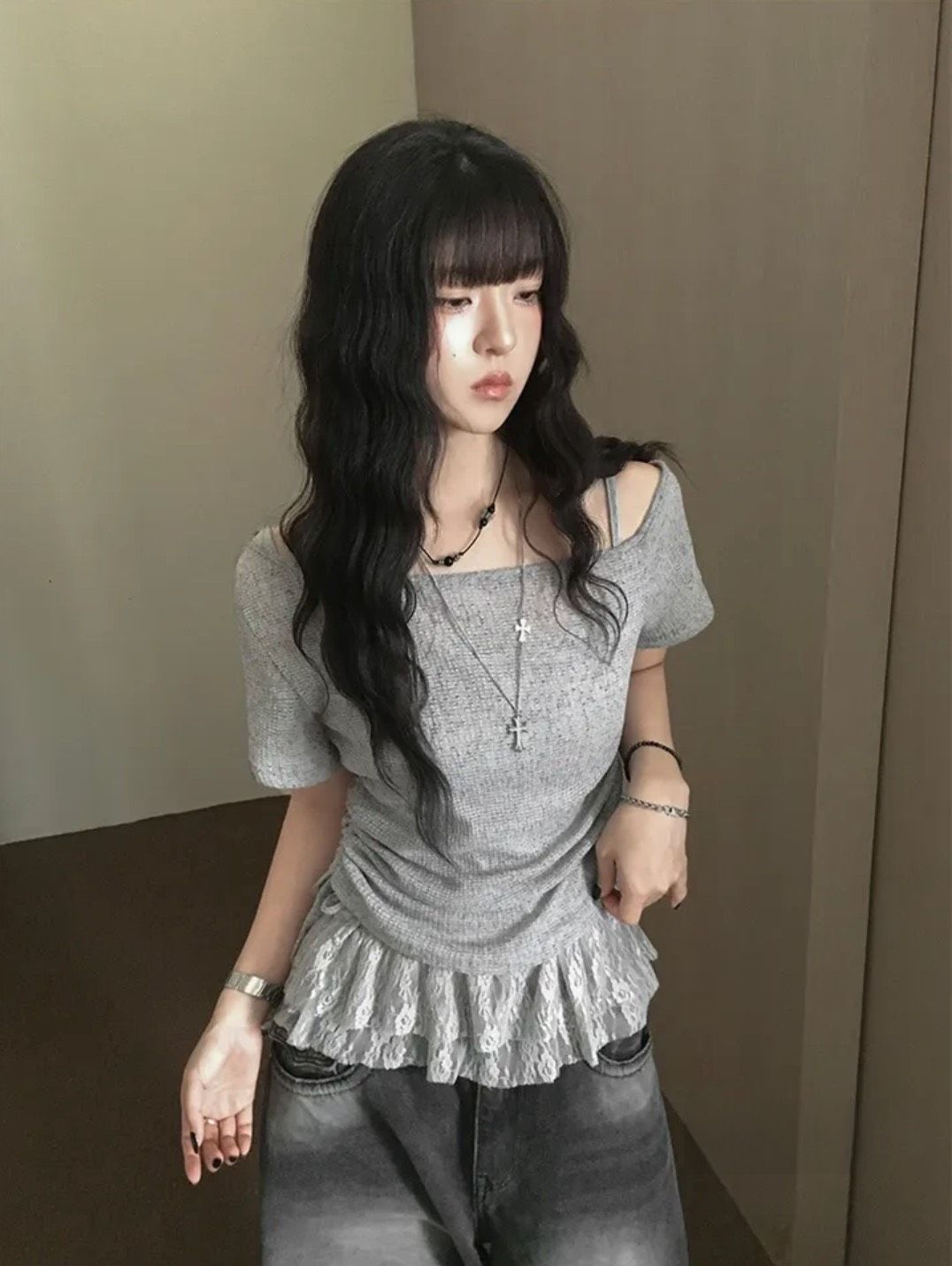 ꒰韓系露肩小裙襬抽繩兩件套꒱