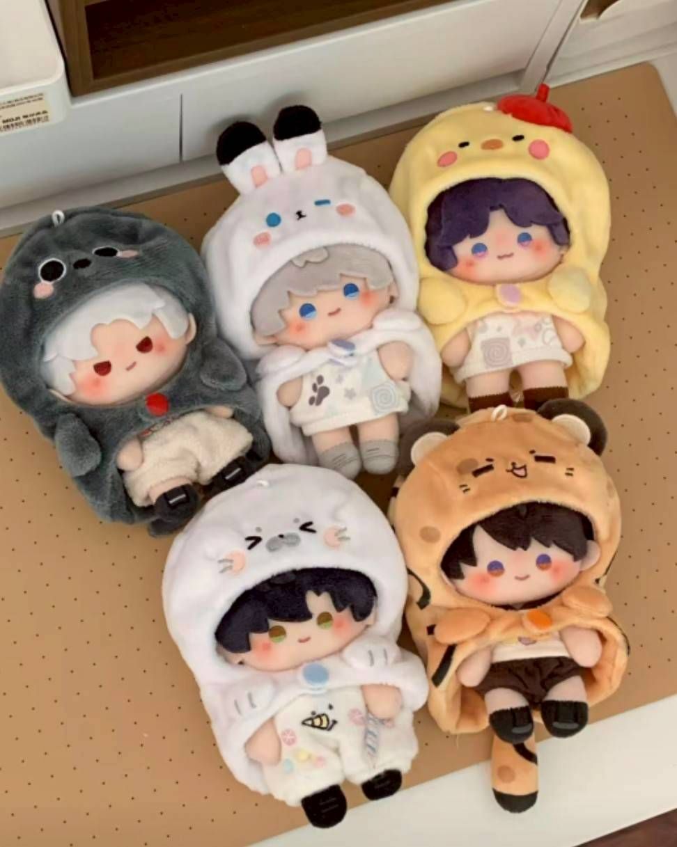 H042  -  吐司斗篷10CM娃衣