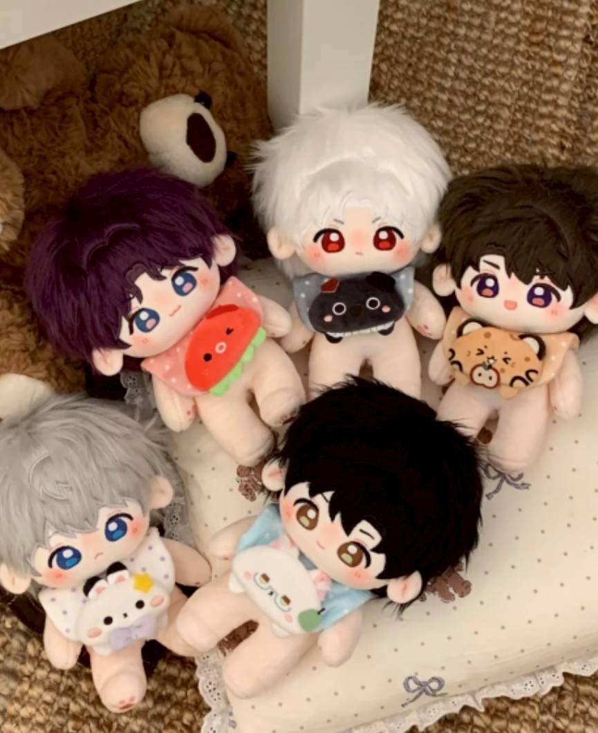 H043  -  口水巾 - 20CM娃衣