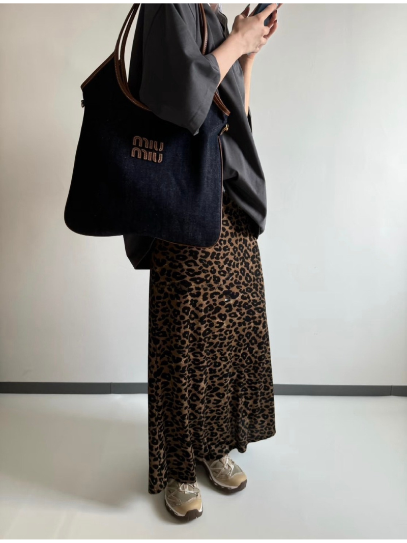 超顯瘦豹紋絲滑垂墜長裙#942369