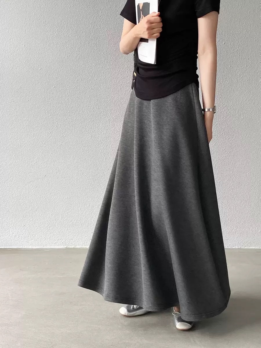 A-Line Silhouette Skirt/灰色A字裙
