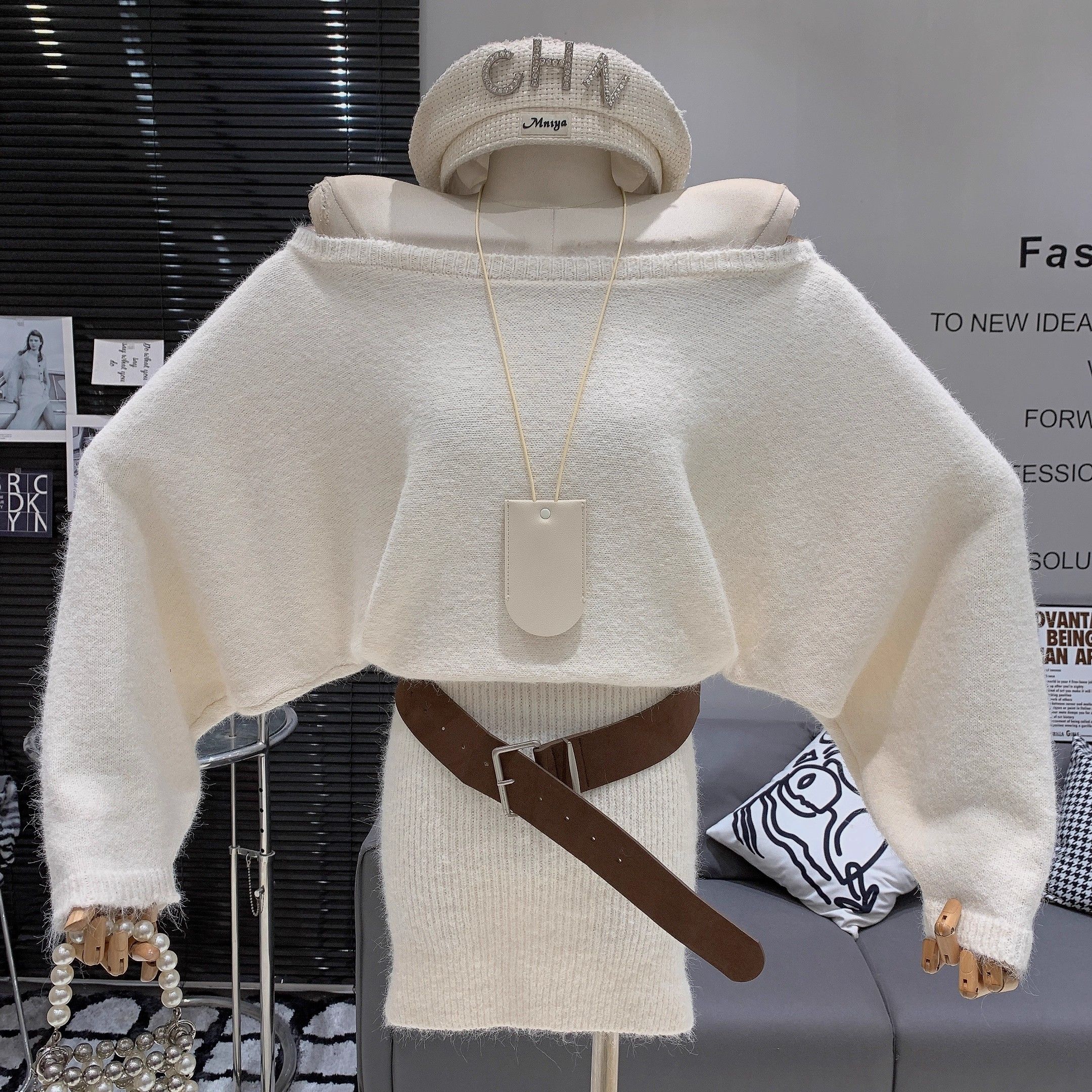 甜辣風露肩收腰針織毛衣洋裝【送腰帶】