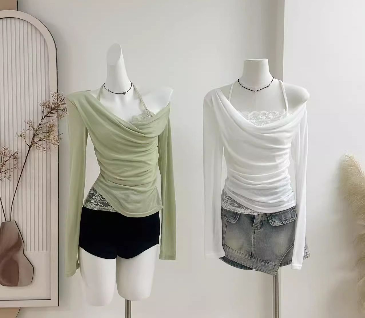 甜辣風假兩件蕾絲拼接掛脖露肩長袖上衣