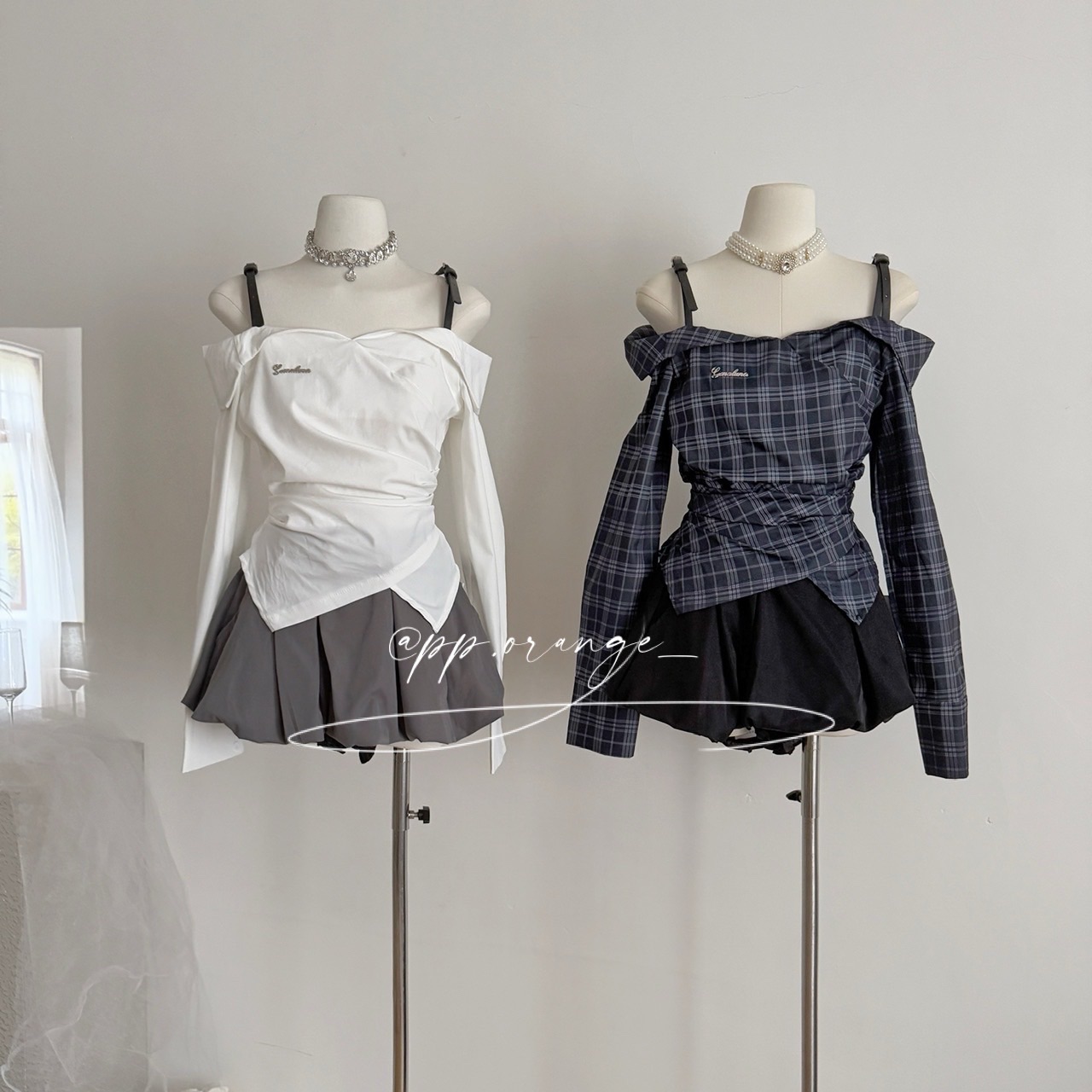 甜辣風一字領露肩襯衫+花苞短裙兩件套裝