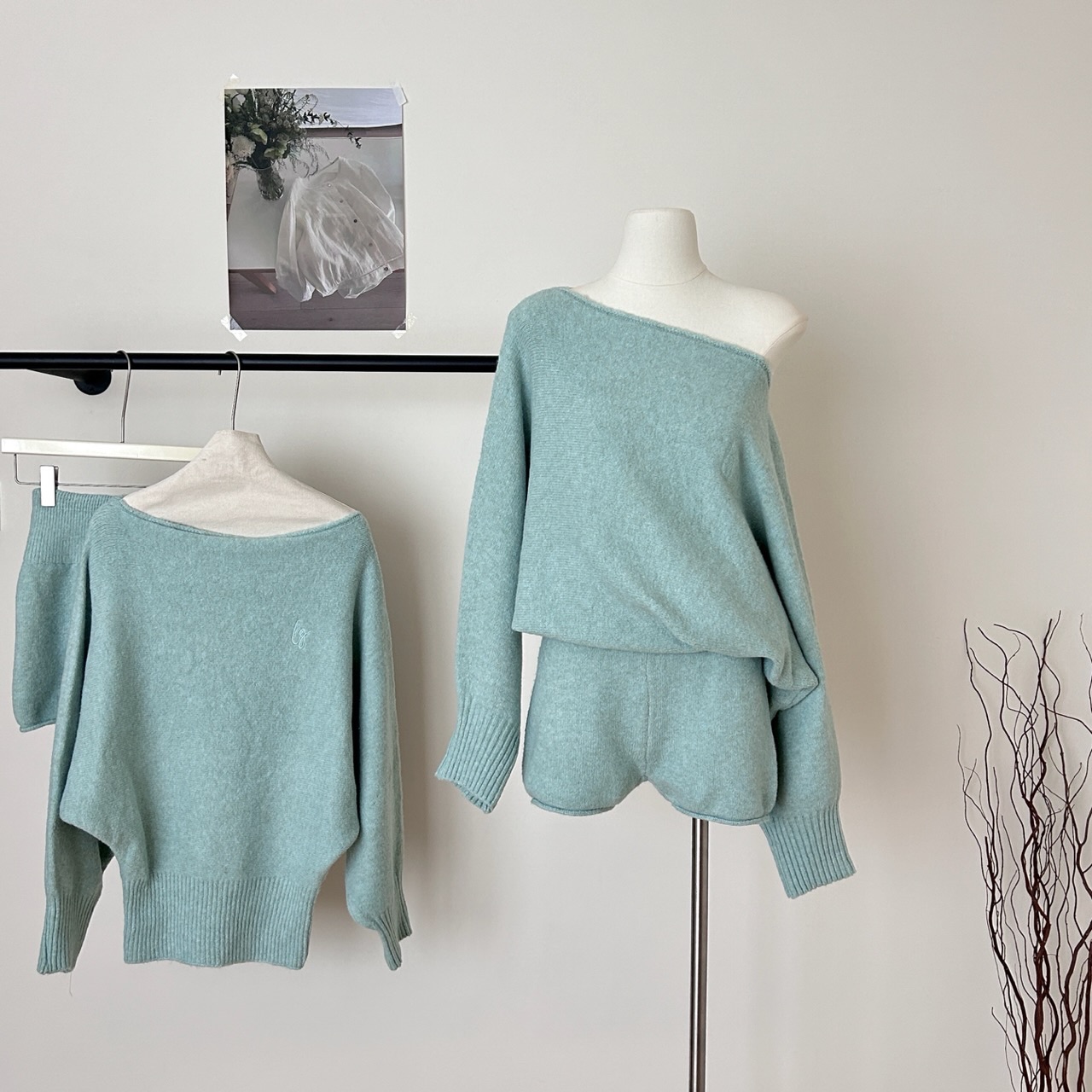 慵懶風斜肩毛衣➕短褲兩件套裝