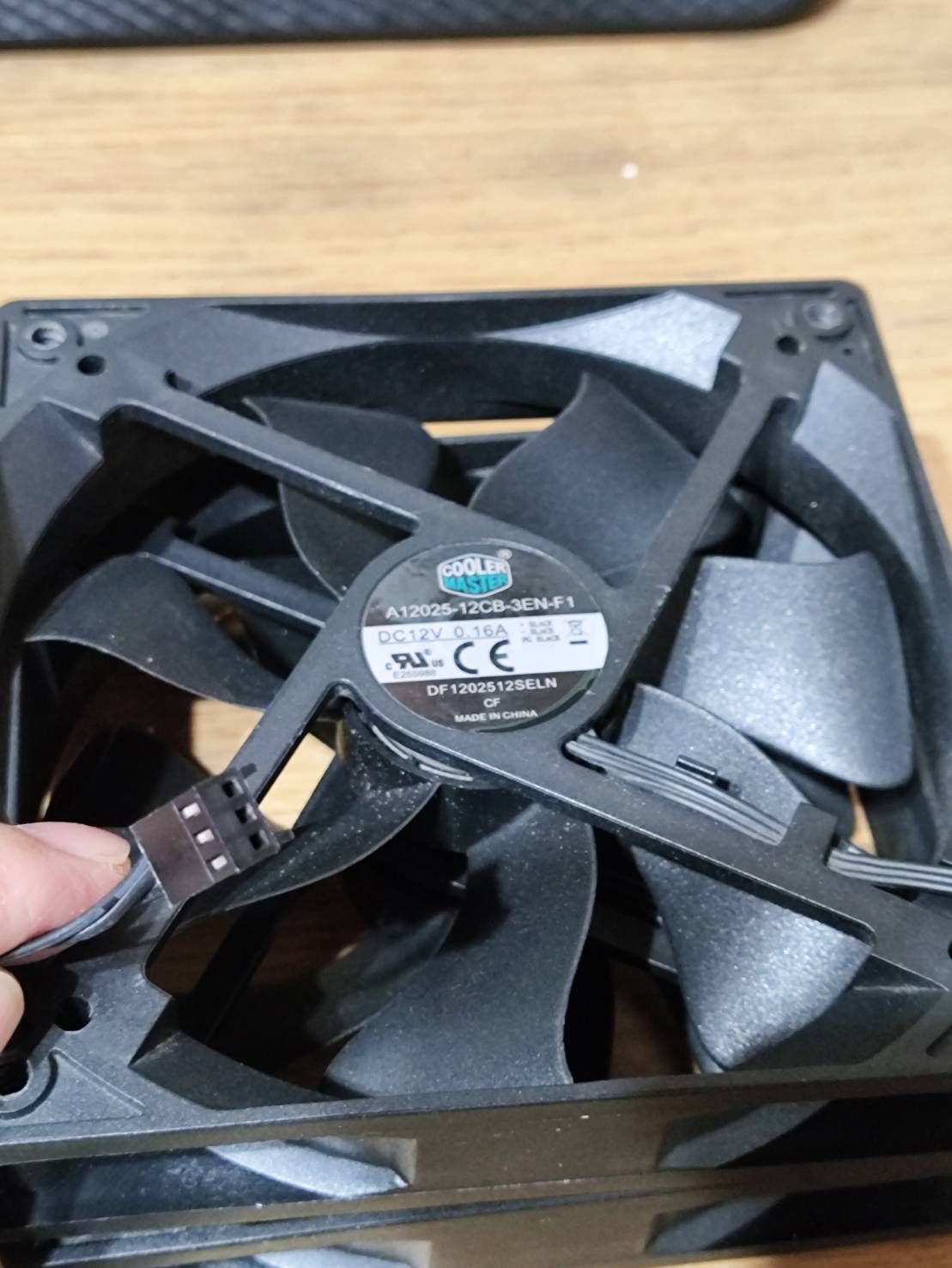 COOLER MASTER A12025-12CB-3EN-F1 *2
