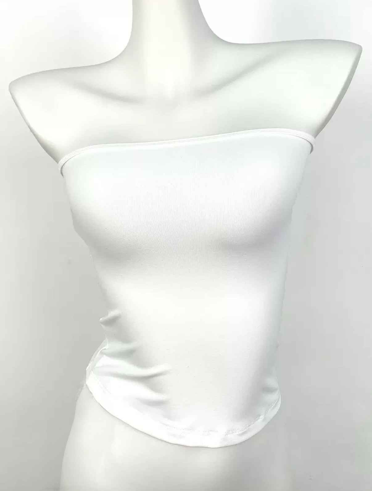 限時優惠🔔 White 平口抹胸 單件原價$690