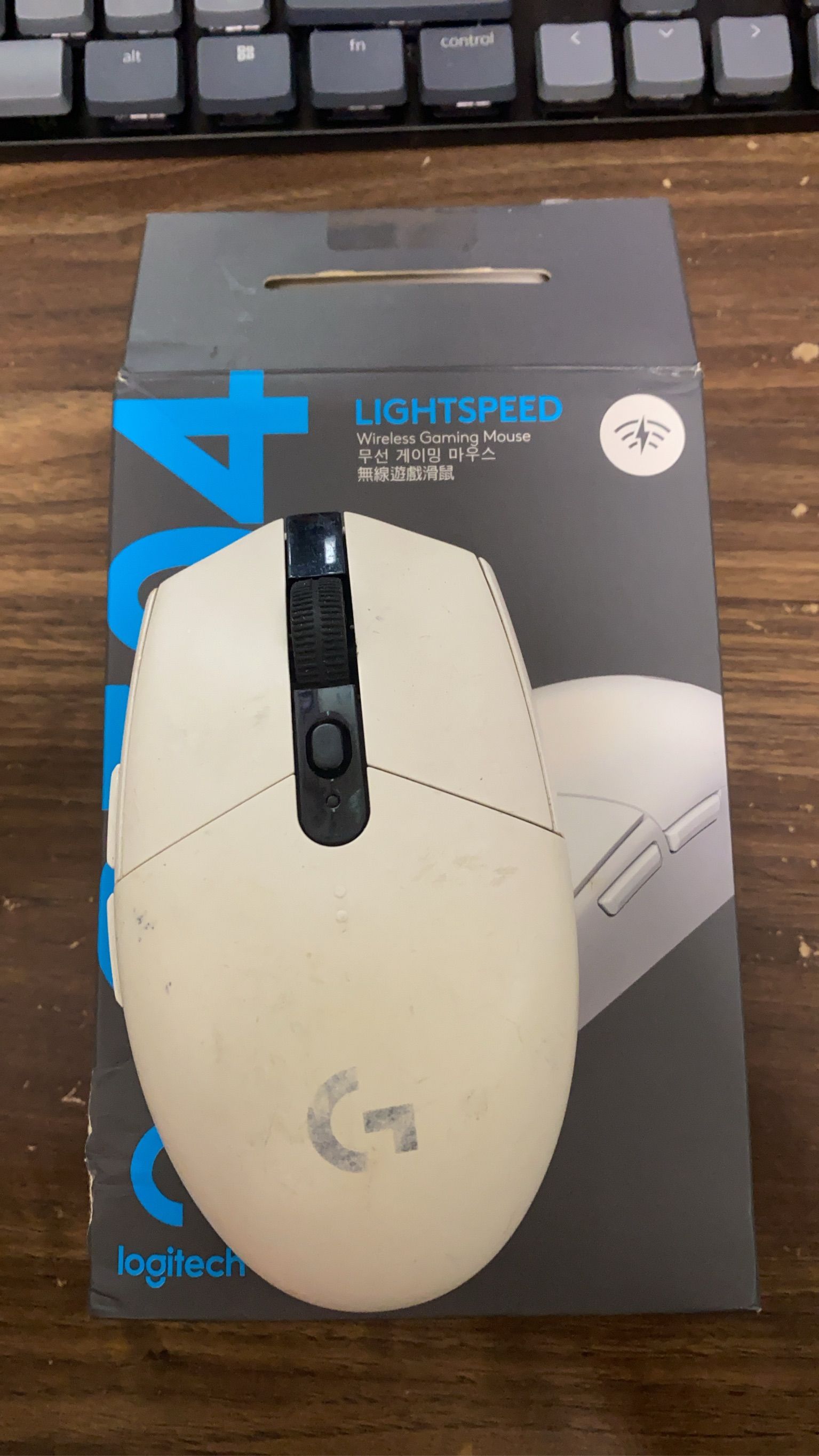 羅技 G304 無線滑鼠 電競滑鼠 遊戲滑鼠 筆電滑鼠 99克輕量機身