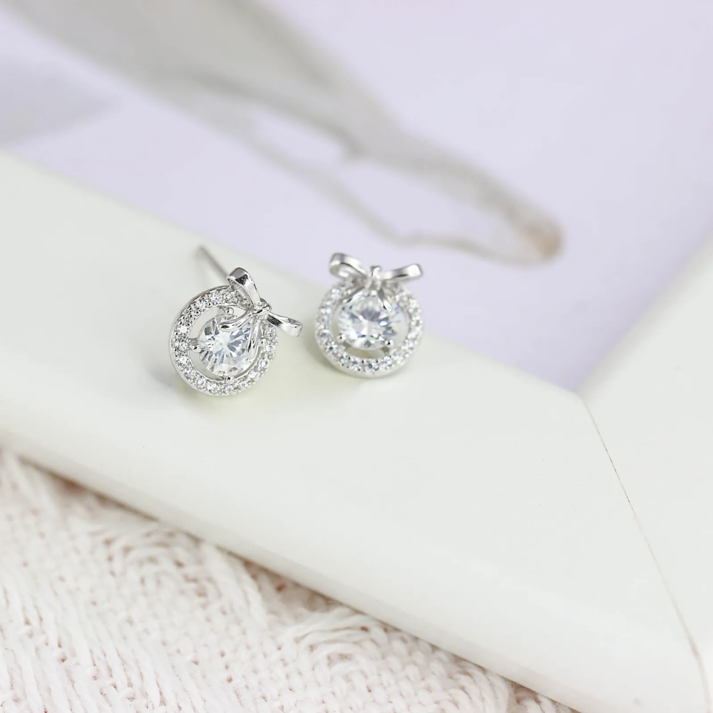 （3月新品） 星鑽蝴蝶結耳環*925 銀