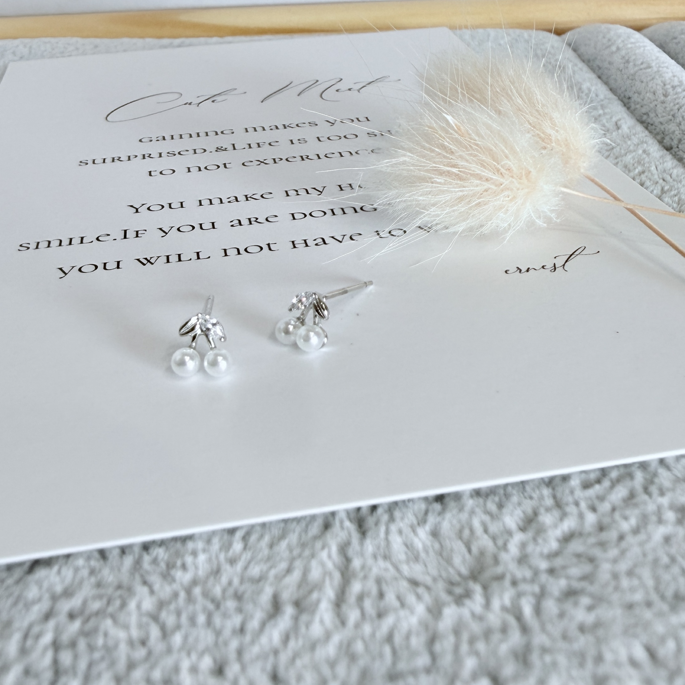 （3月新品） 小櫻桃珍珠耳環*925 銀