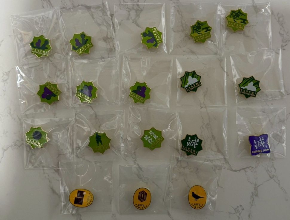 柱百景「冨岡義勇／胡蝶しのぶ／不死川実弥」～コレクションピンズ15～