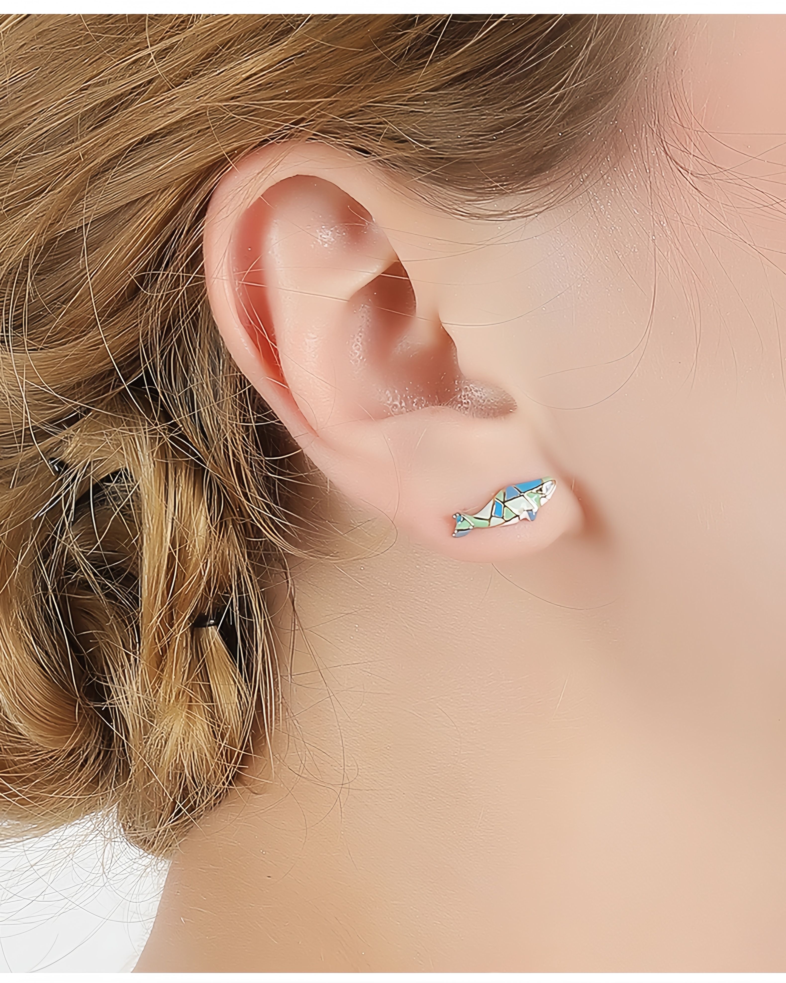 撞色小鯨魚耳夾