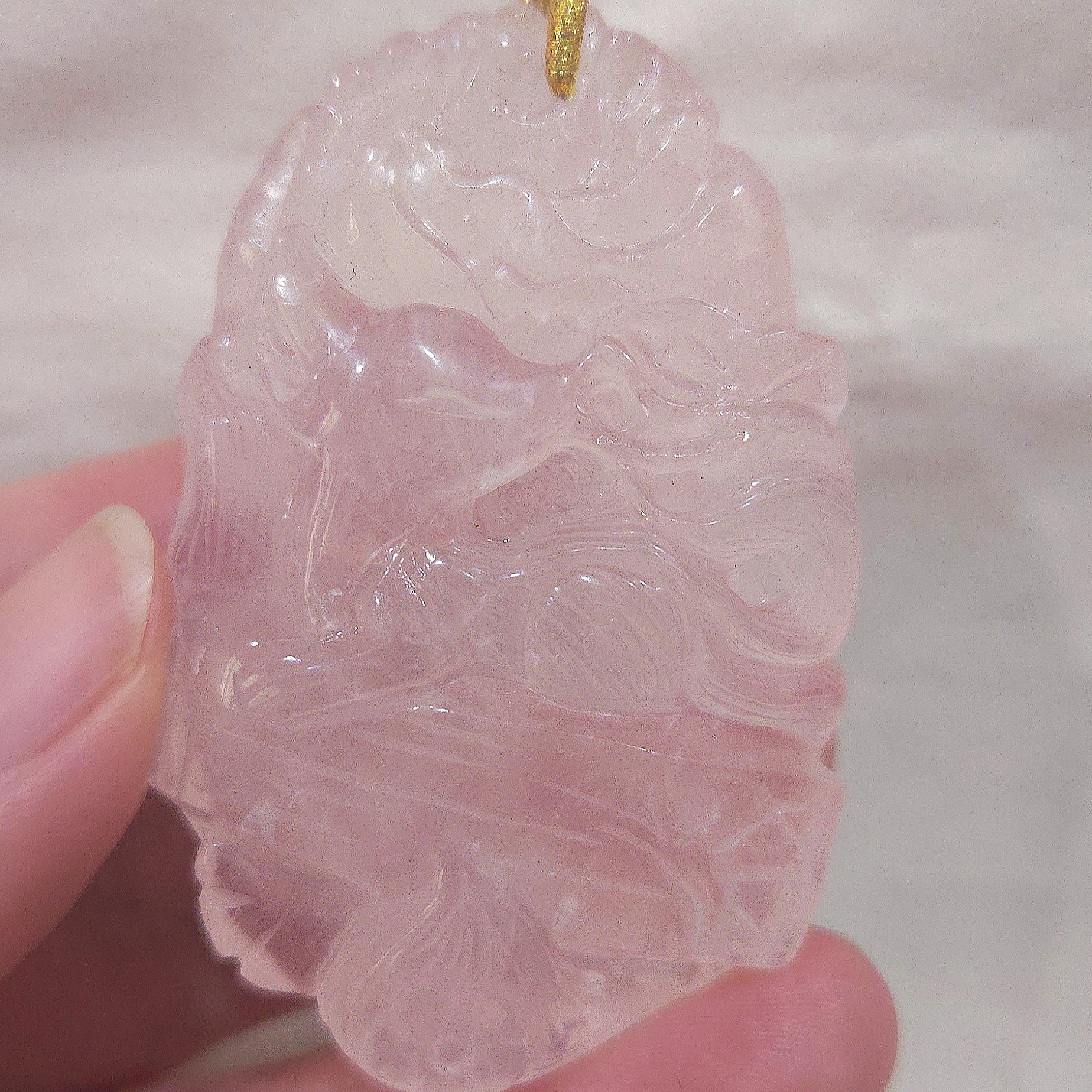 粉晶古箏九尾狐 60*38*17mm