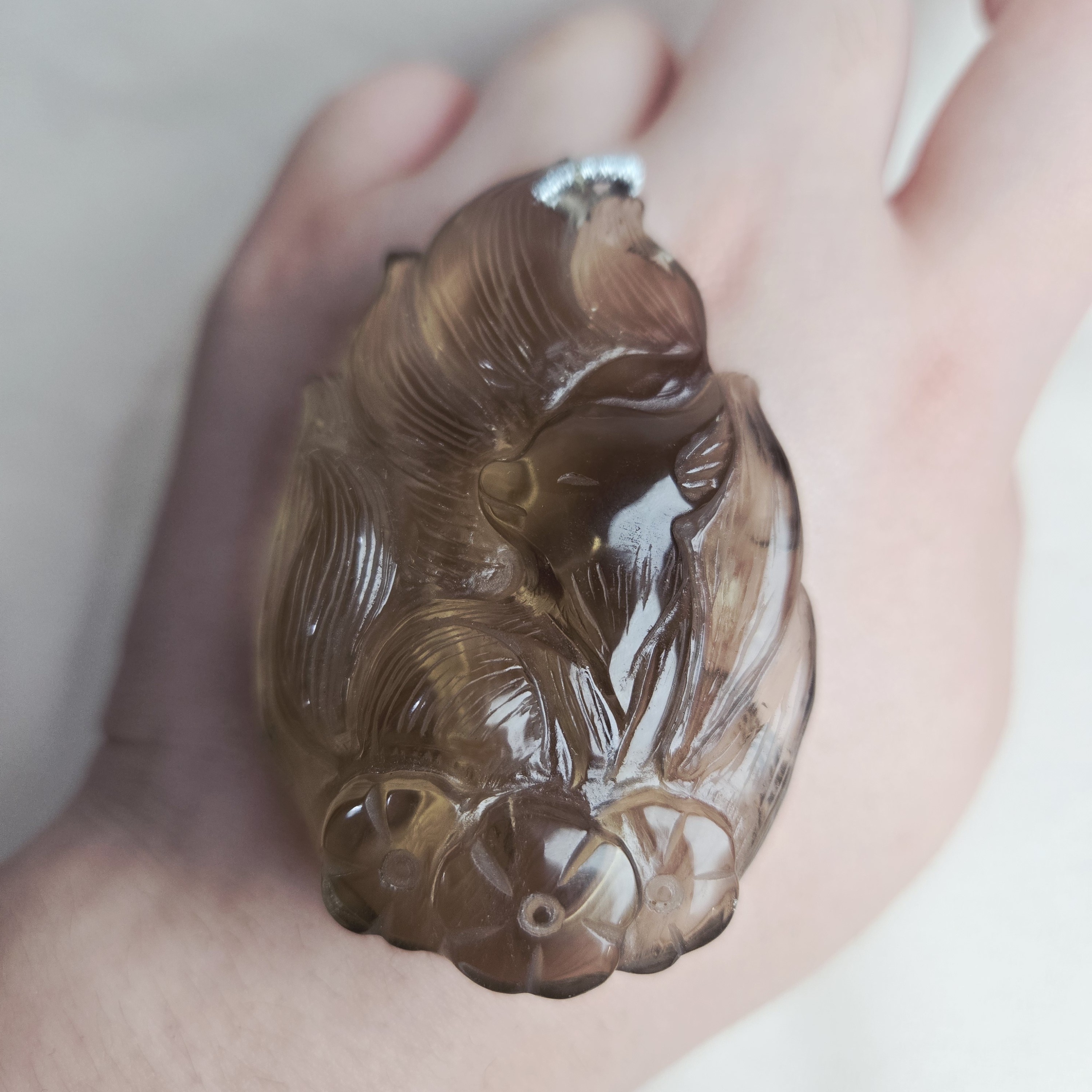 茶晶花火一葉致富九尾狐 64*43.5*17mm