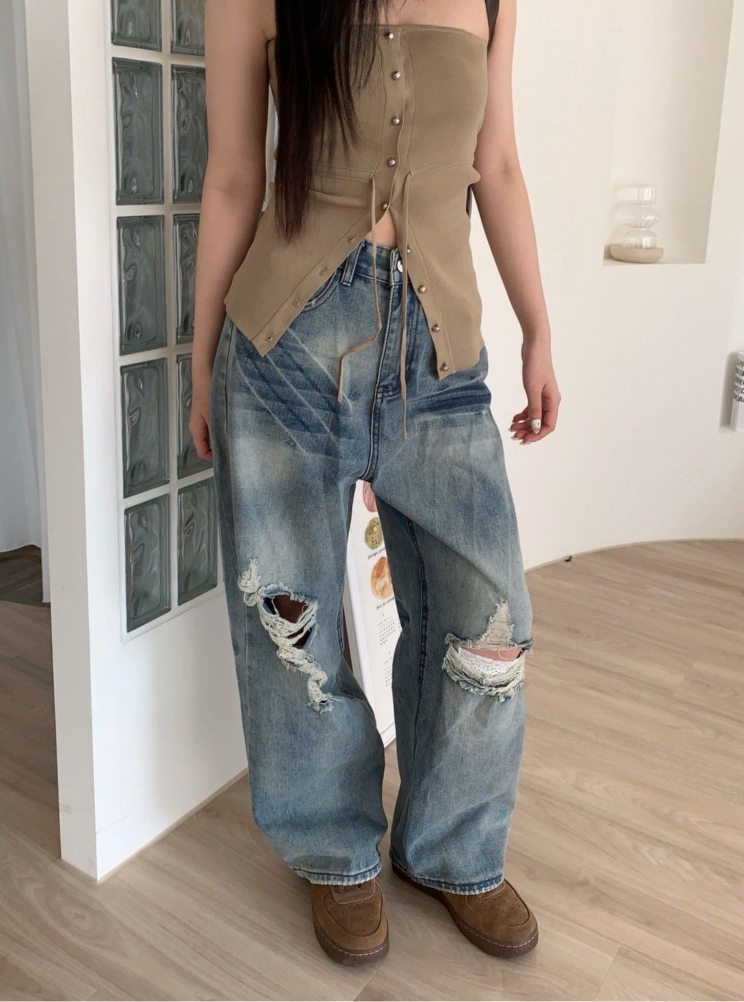 Velpro｜復古水洗刺繡刷破牛仔褲