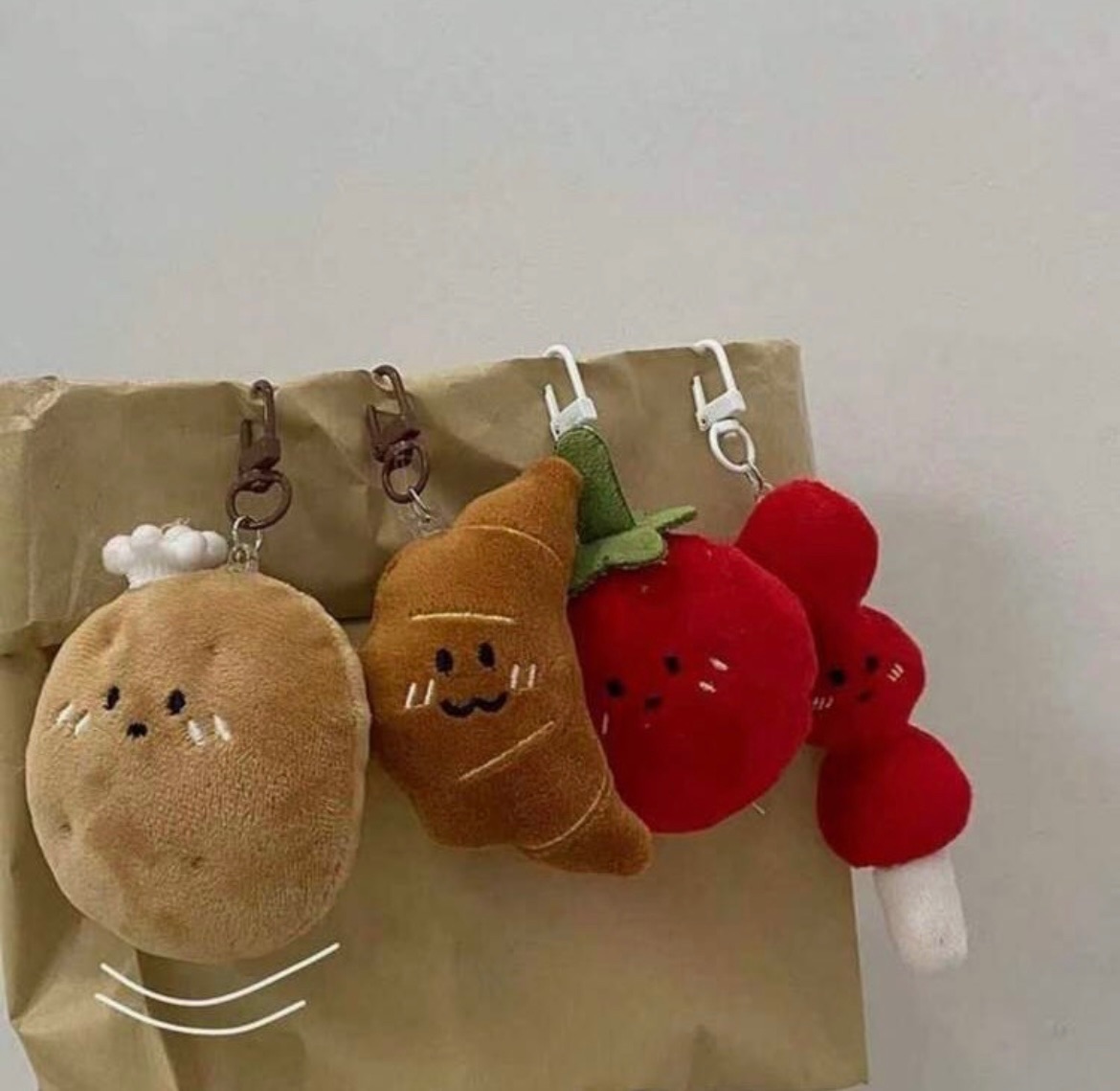 食物小娃娃吊飾大集合🥐🥔🍅🍡/4款