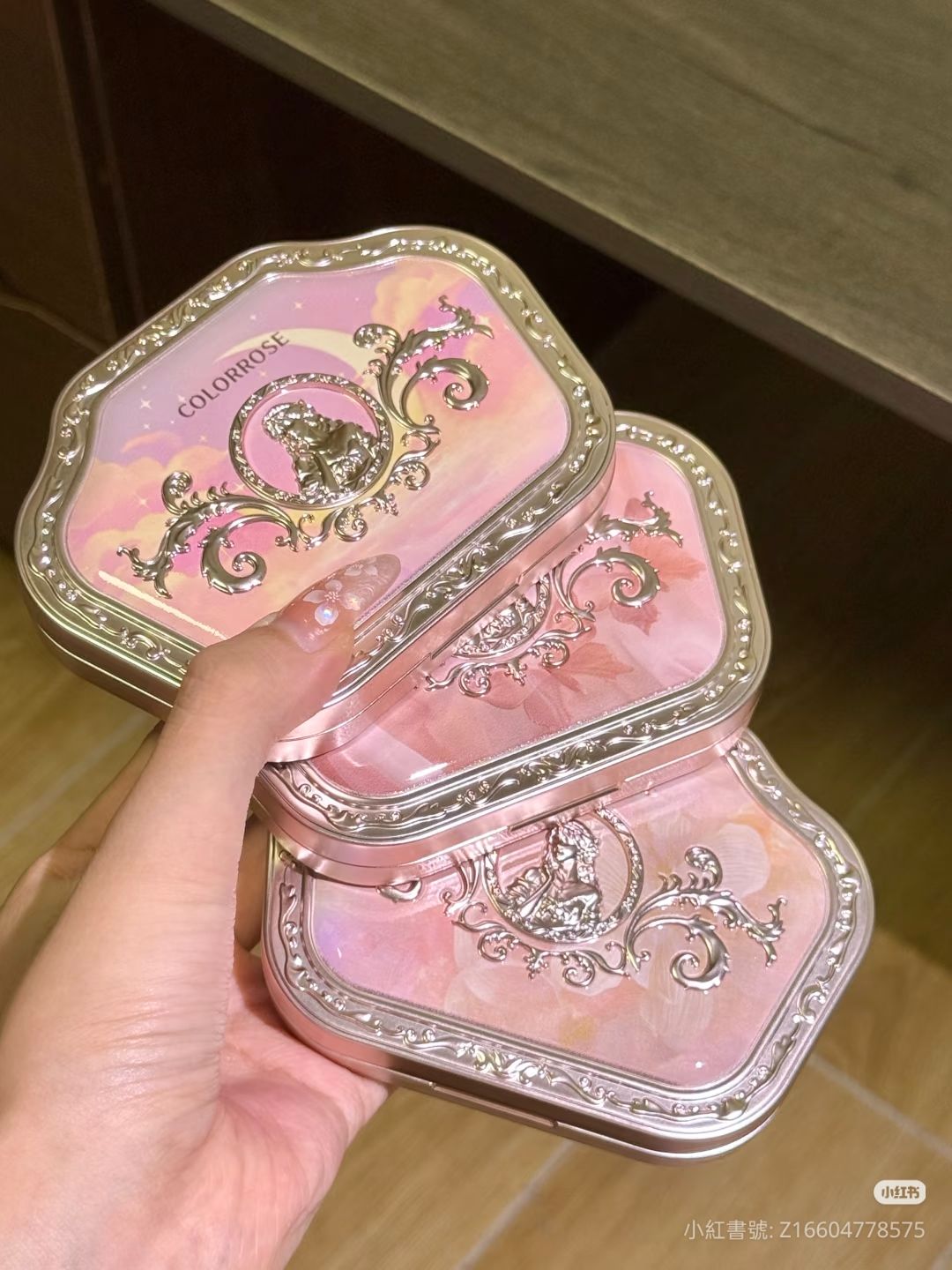 𝐂𝐎𝐋𝐎𝐑𝐑𝐎𝐒𝐄西洋古董七色眼影盤