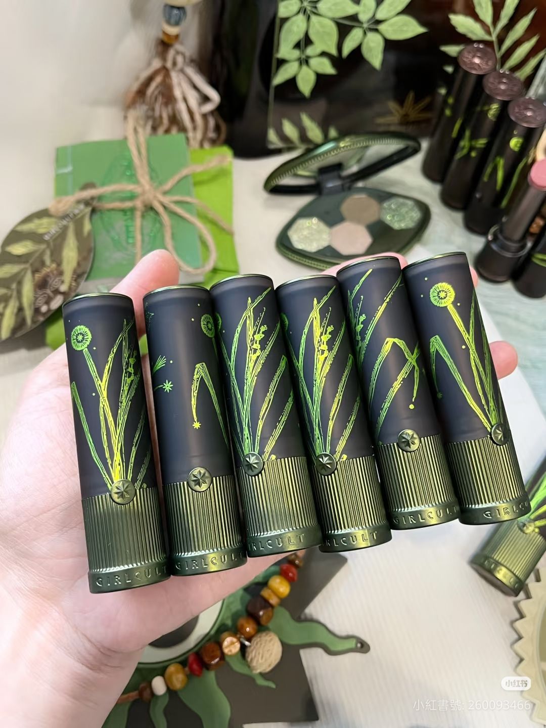 𝐆𝐢𝐫𝐥𝐜𝐮𝐥𝐭构奇🌿本草綱目系列 啞光口紅 鏡面口紅