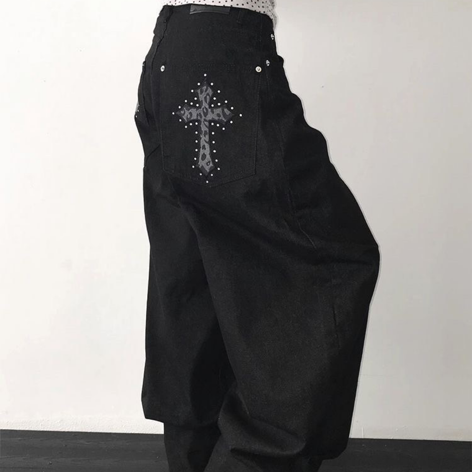 🩶｜復古十字架鑽石牛仔長褲👖