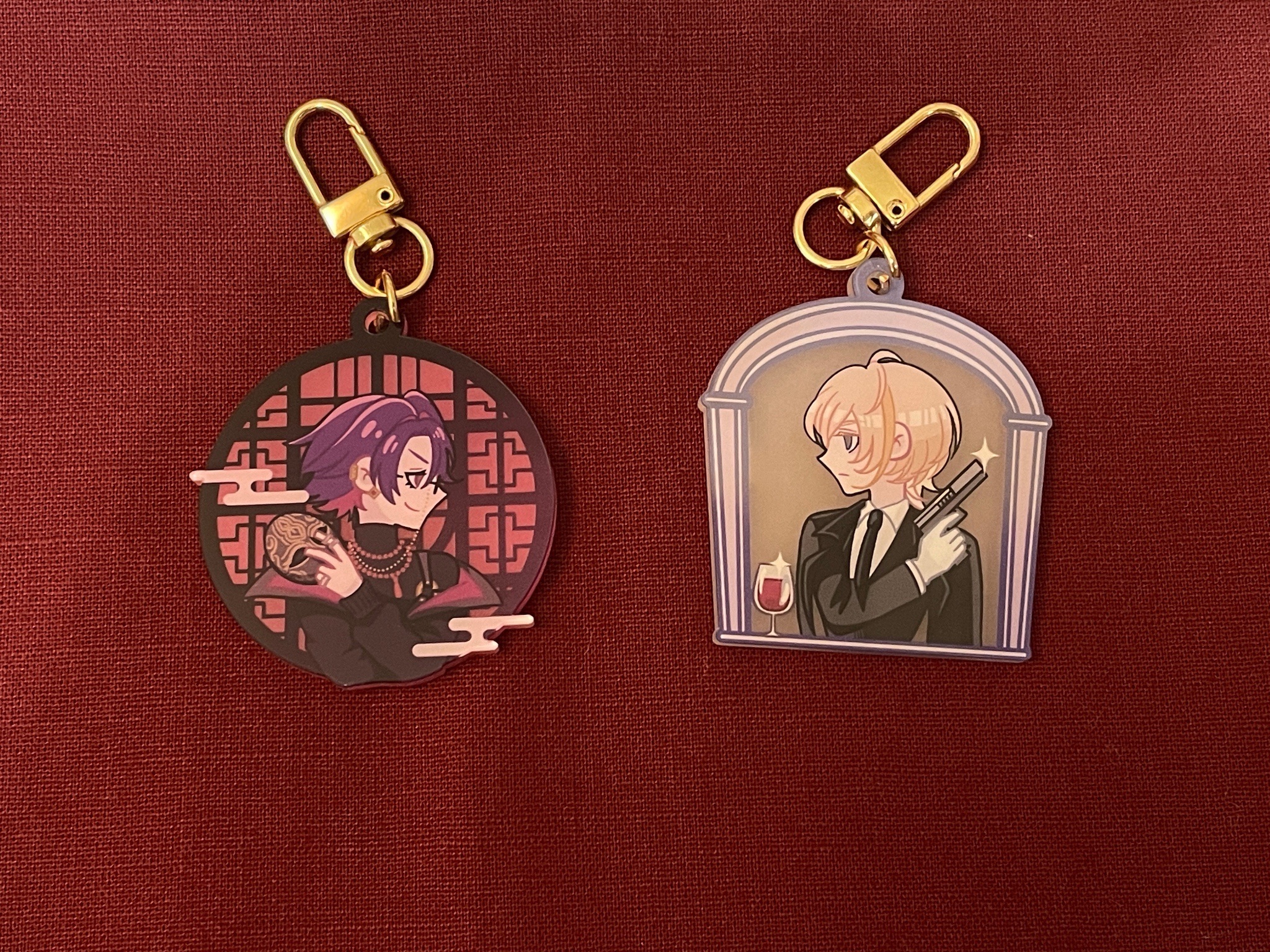 Mafia / Shanti 夜光壓克力吊飾