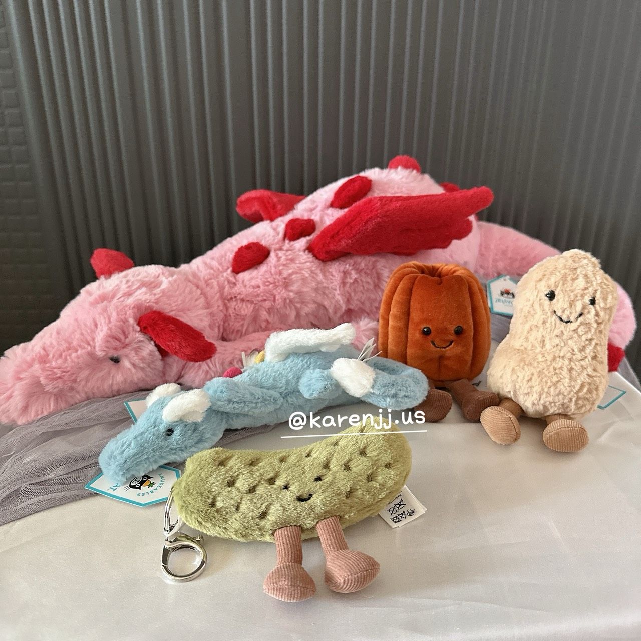 【Jellycat】無毒 安全 可愛 / 吊飾 / 斜揹 小包包 （（玩偶在下面賣場唷））